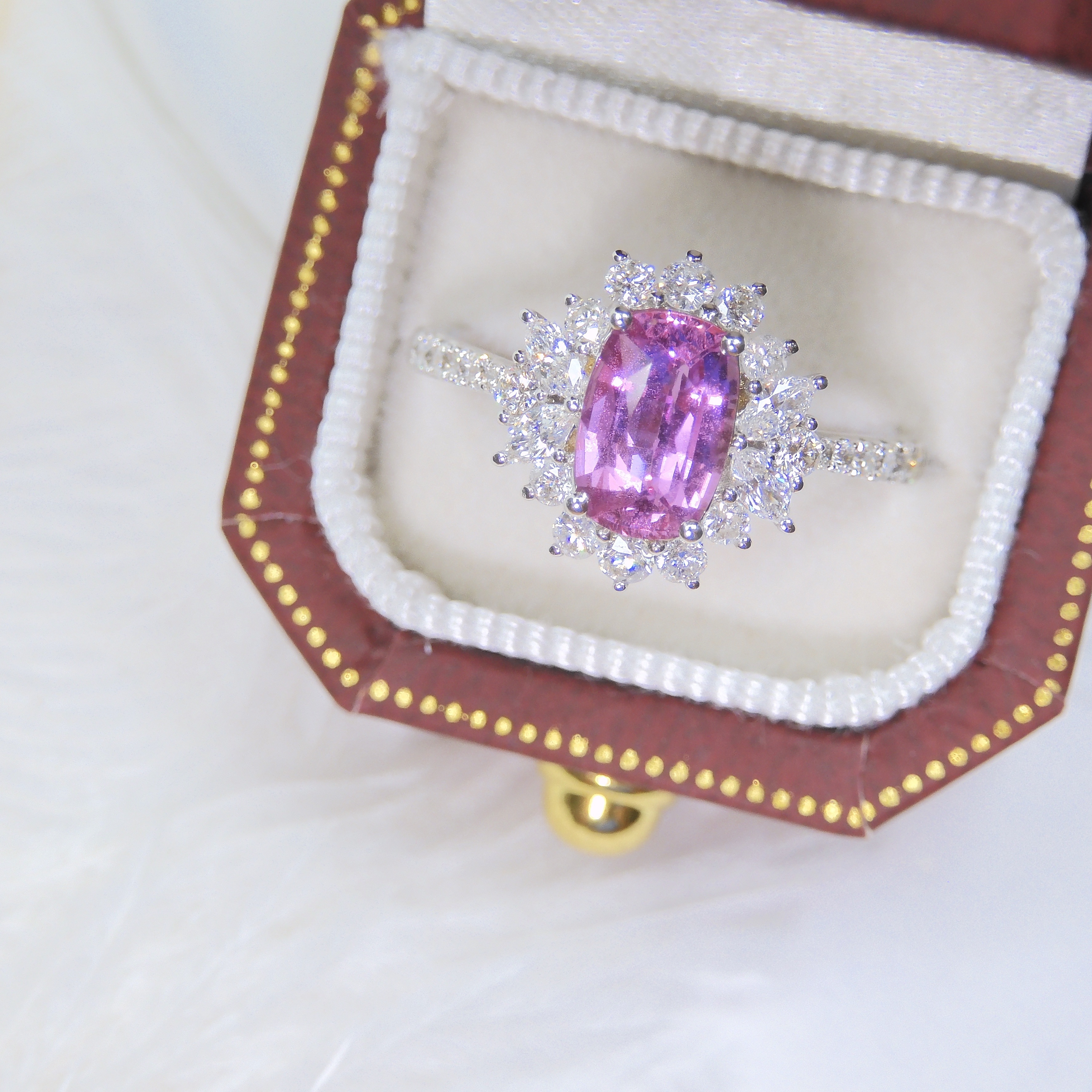 18K金 1.22ct 粉紅藍寶石戒指 (配國際證書)