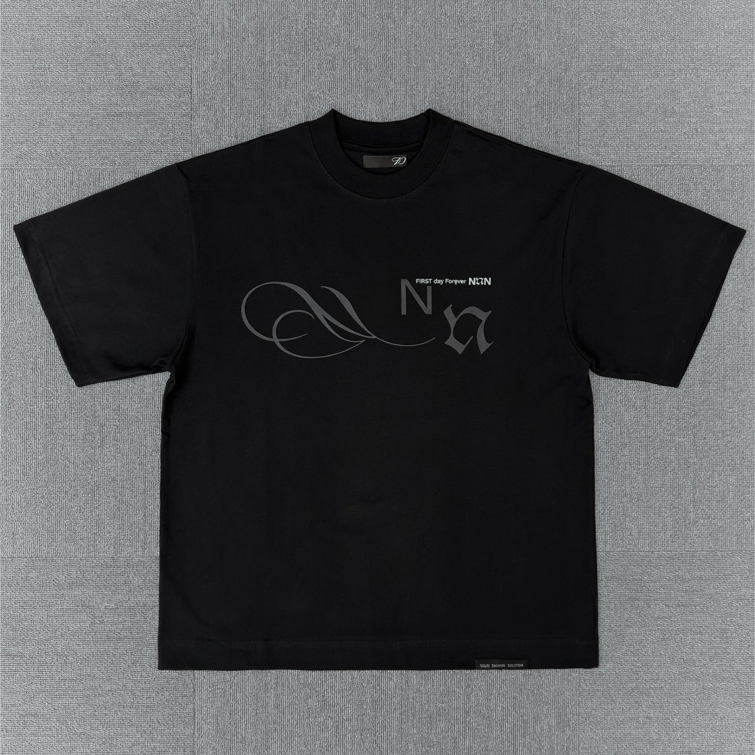 1dyll.assemblage 10SS "NNN" First Day Forever Boxy Tee