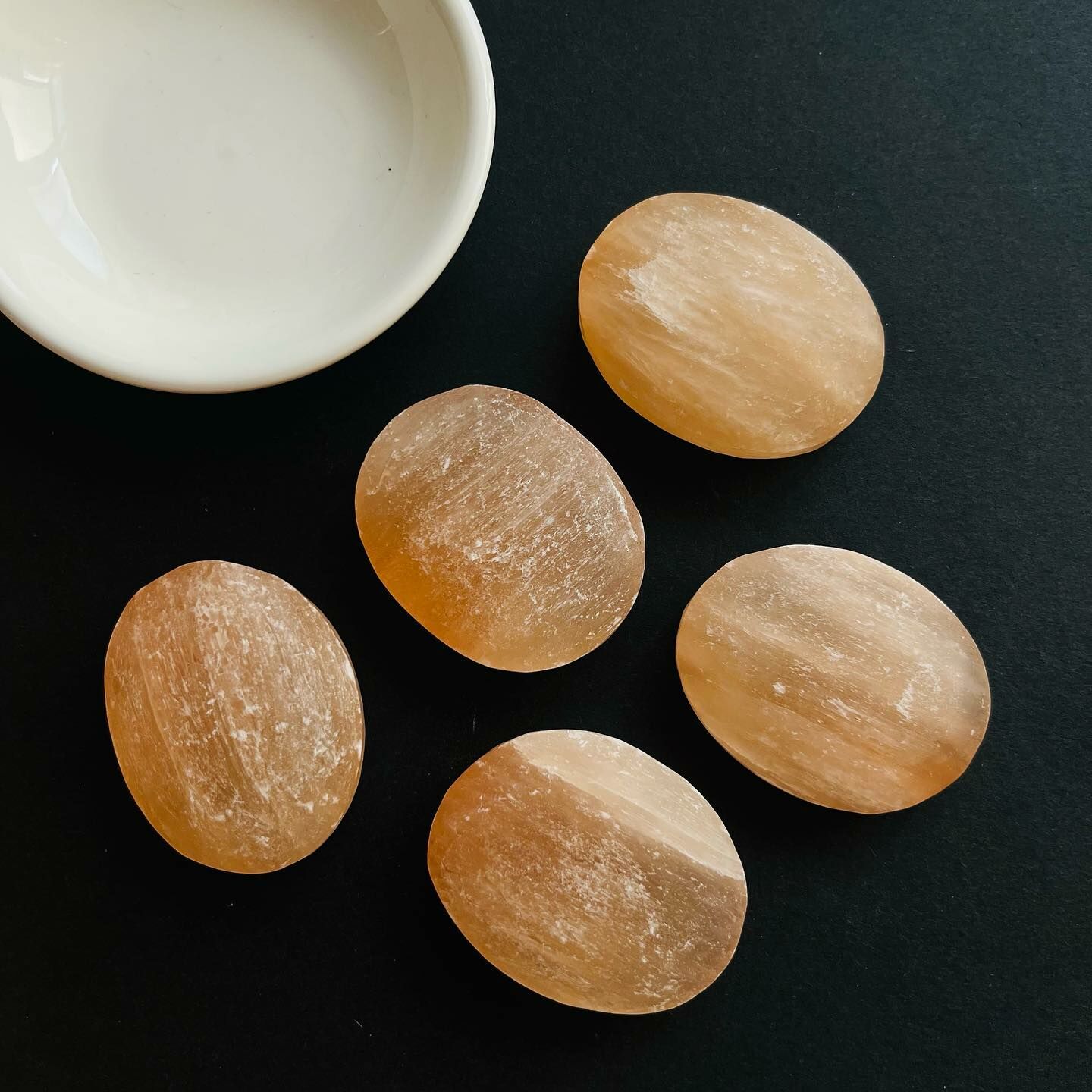 [原石] 橙透石膏