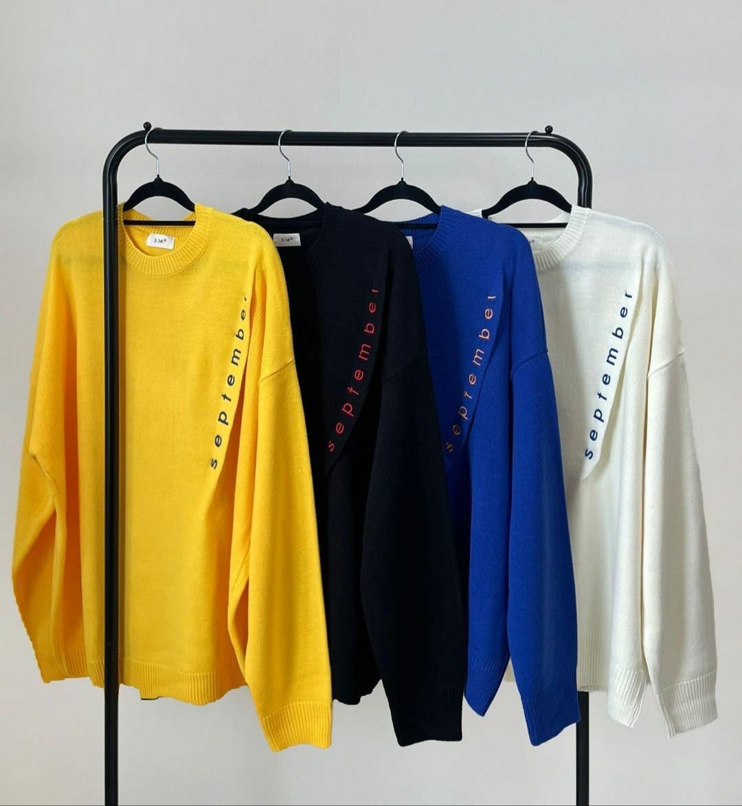 圓領英文字針織衫 3.14-056T