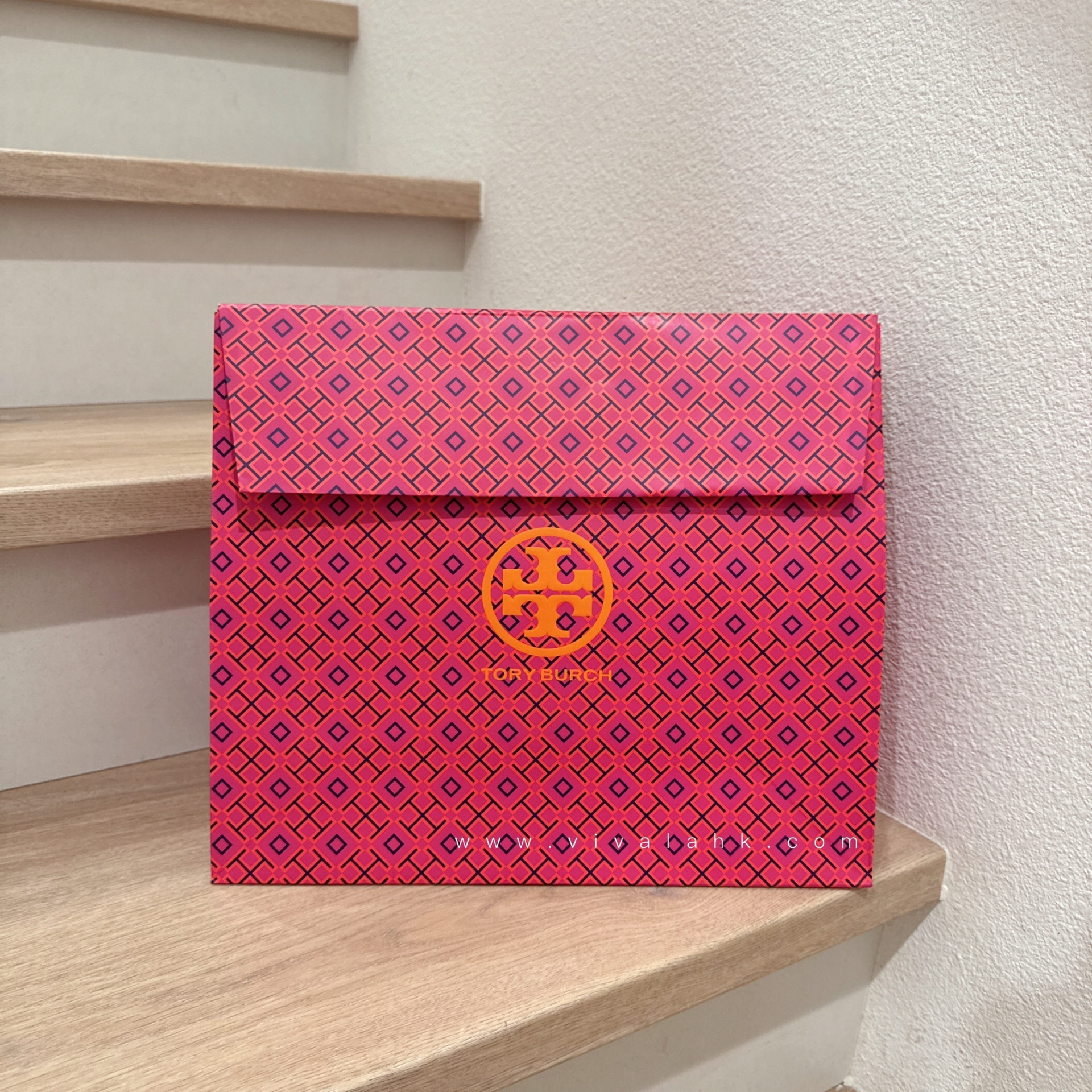 Tory Burch - 禮袋 (中)