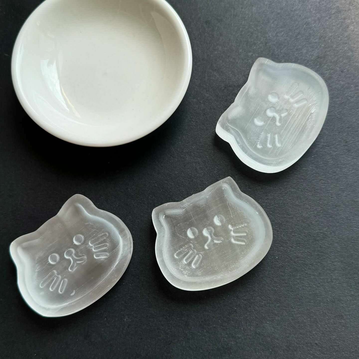 [原石] 透石膏 貓咪碗