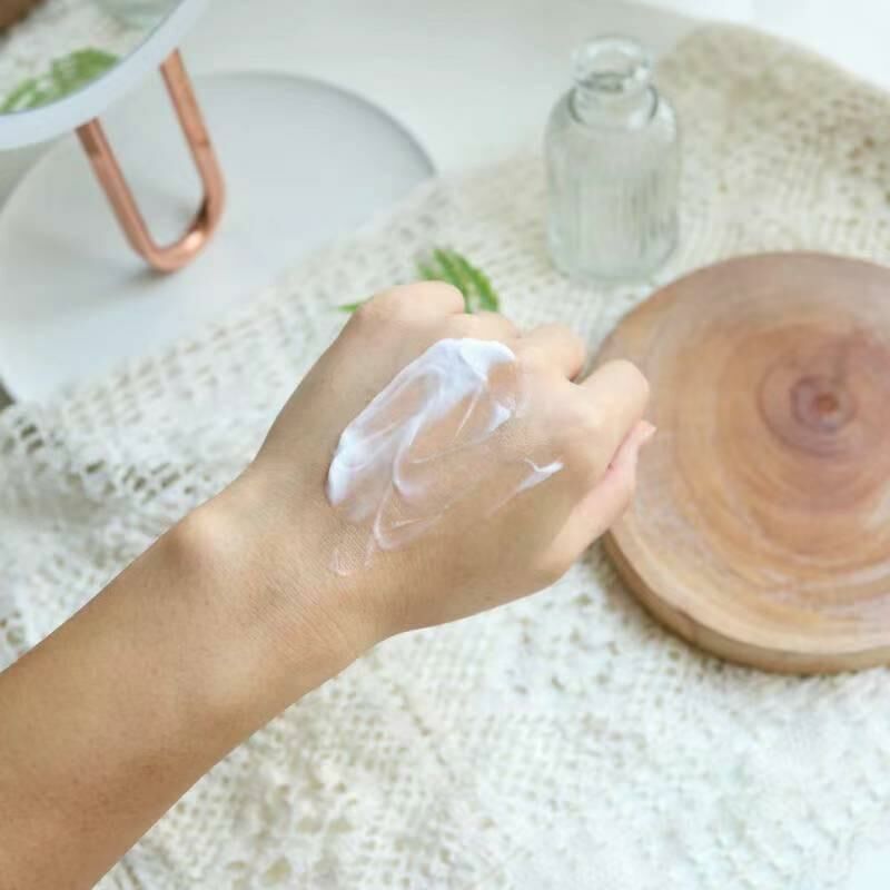 U48 Beyond Classic Hand Cream Deep Moisture100ML 買一送一同味道 MADE IN KOREA