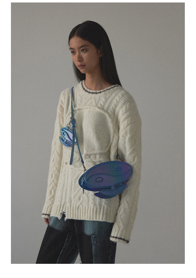 CONP 太極小花輪廓包