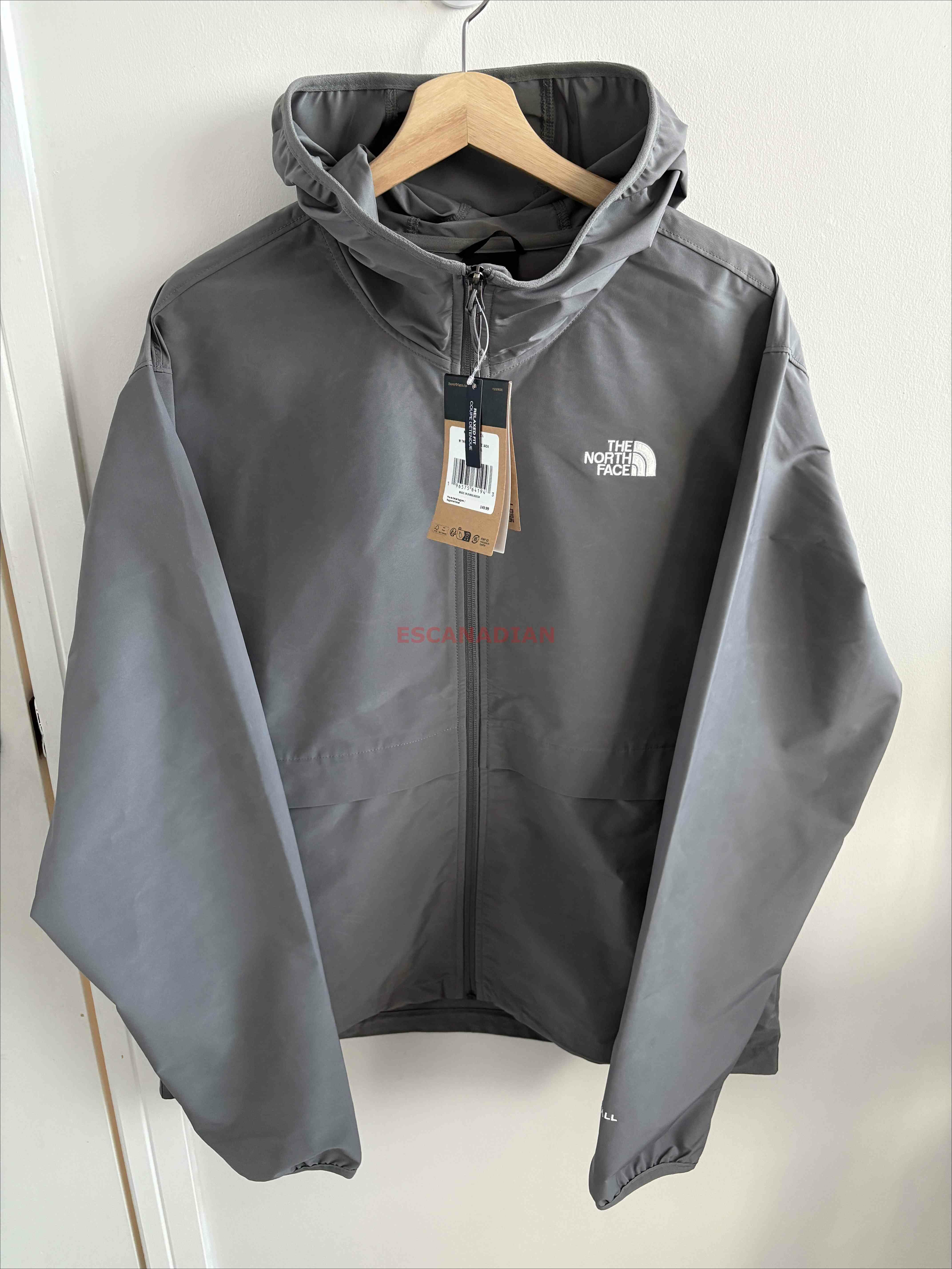 THE NORTH FACE 男大人 Easy Wind 防風 防潑水材質 刺繡正反小標 硬挺 連帽 風衣外套