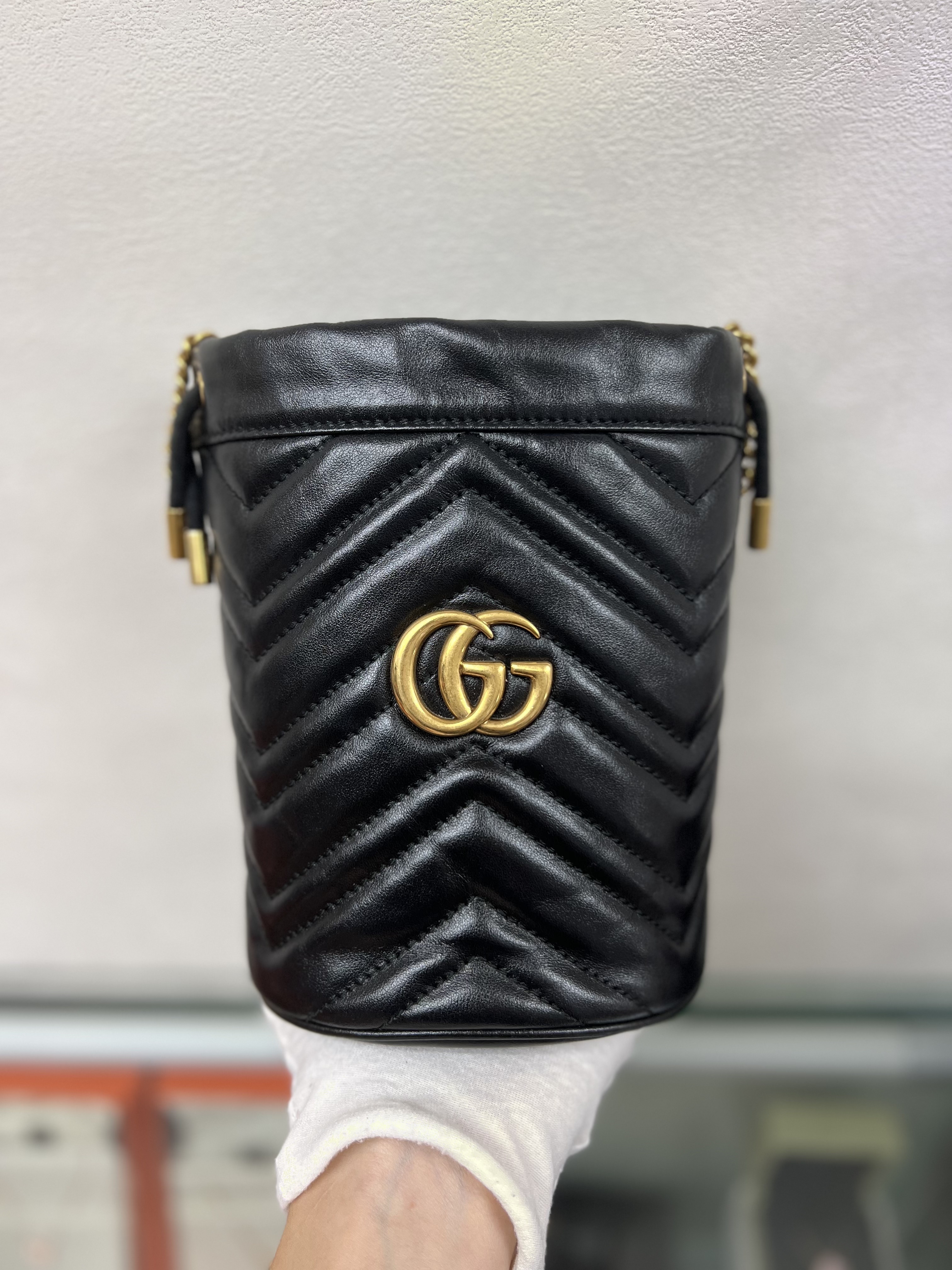 Gucci marmont bucket mini black