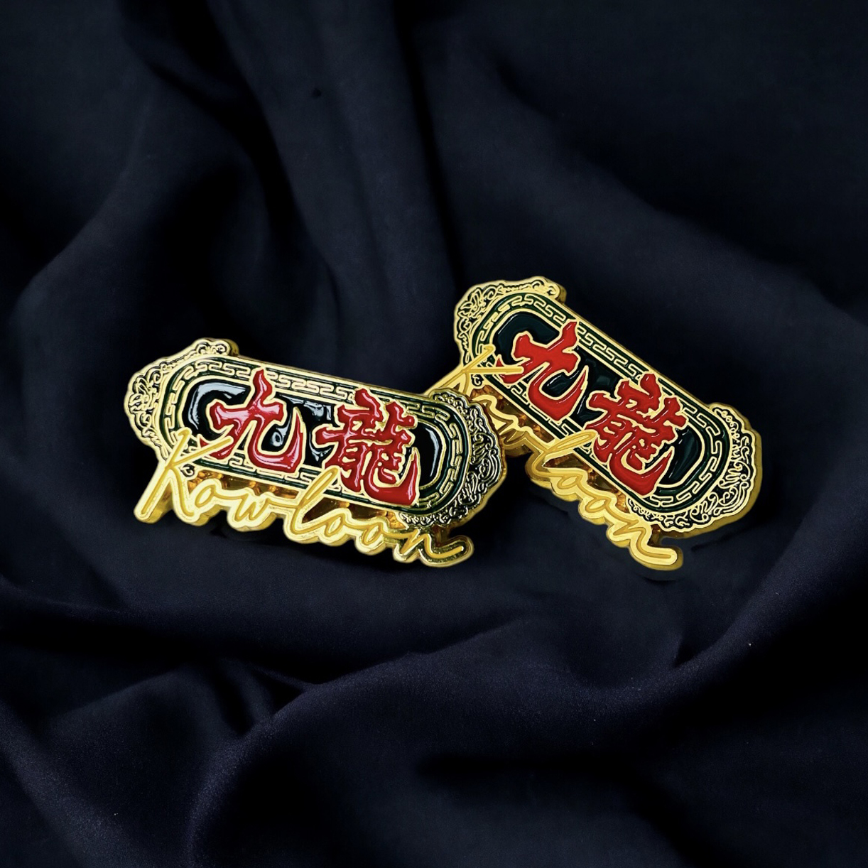 【港式霓虹 - 九龍】 金屬徽章丨Amazing Studio