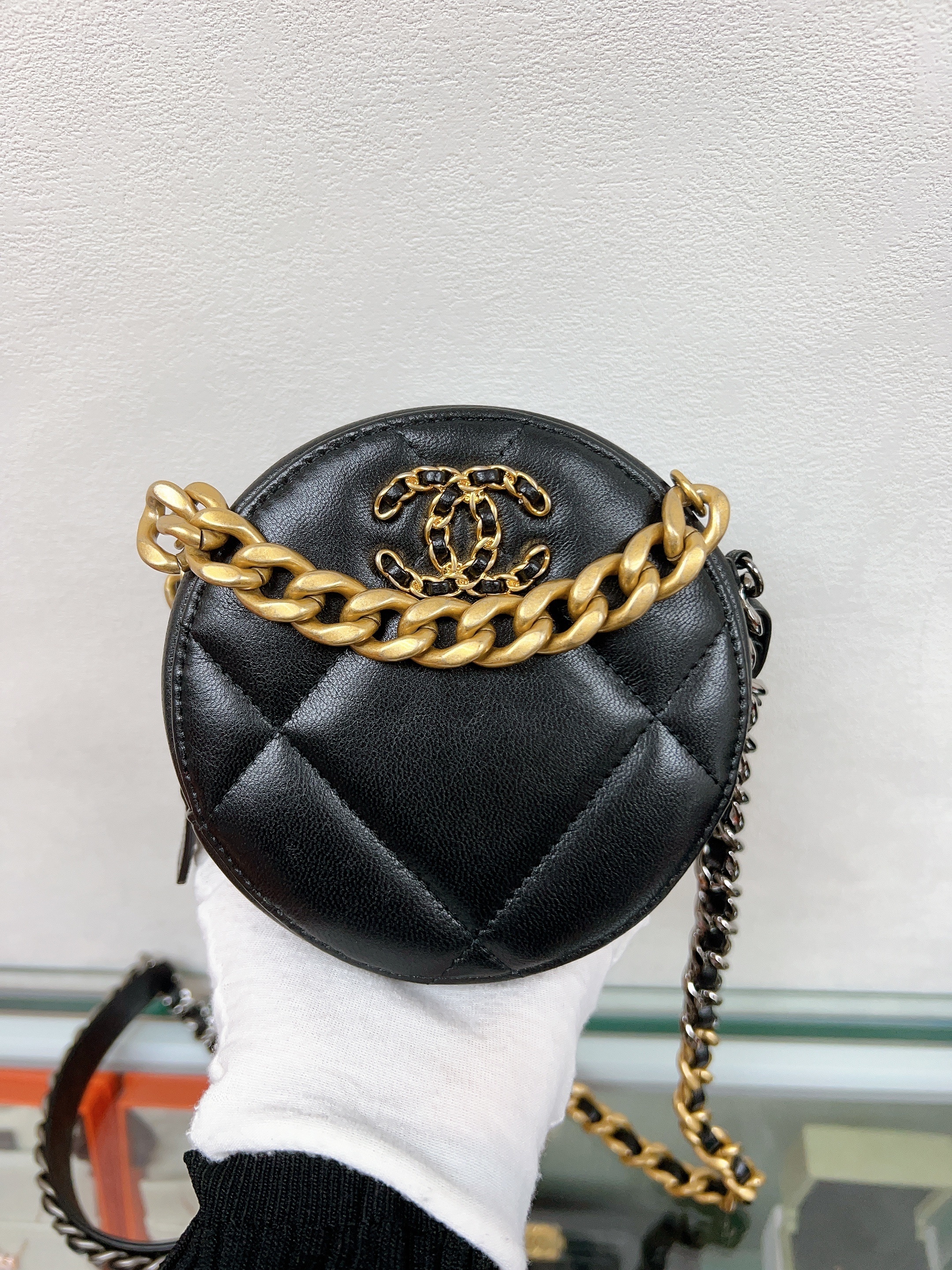 Chanel 19 mini round bag black