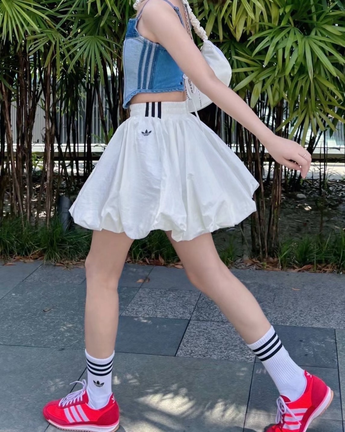 Adidas Originals 花苞蓬蓬裙 (黑/白)