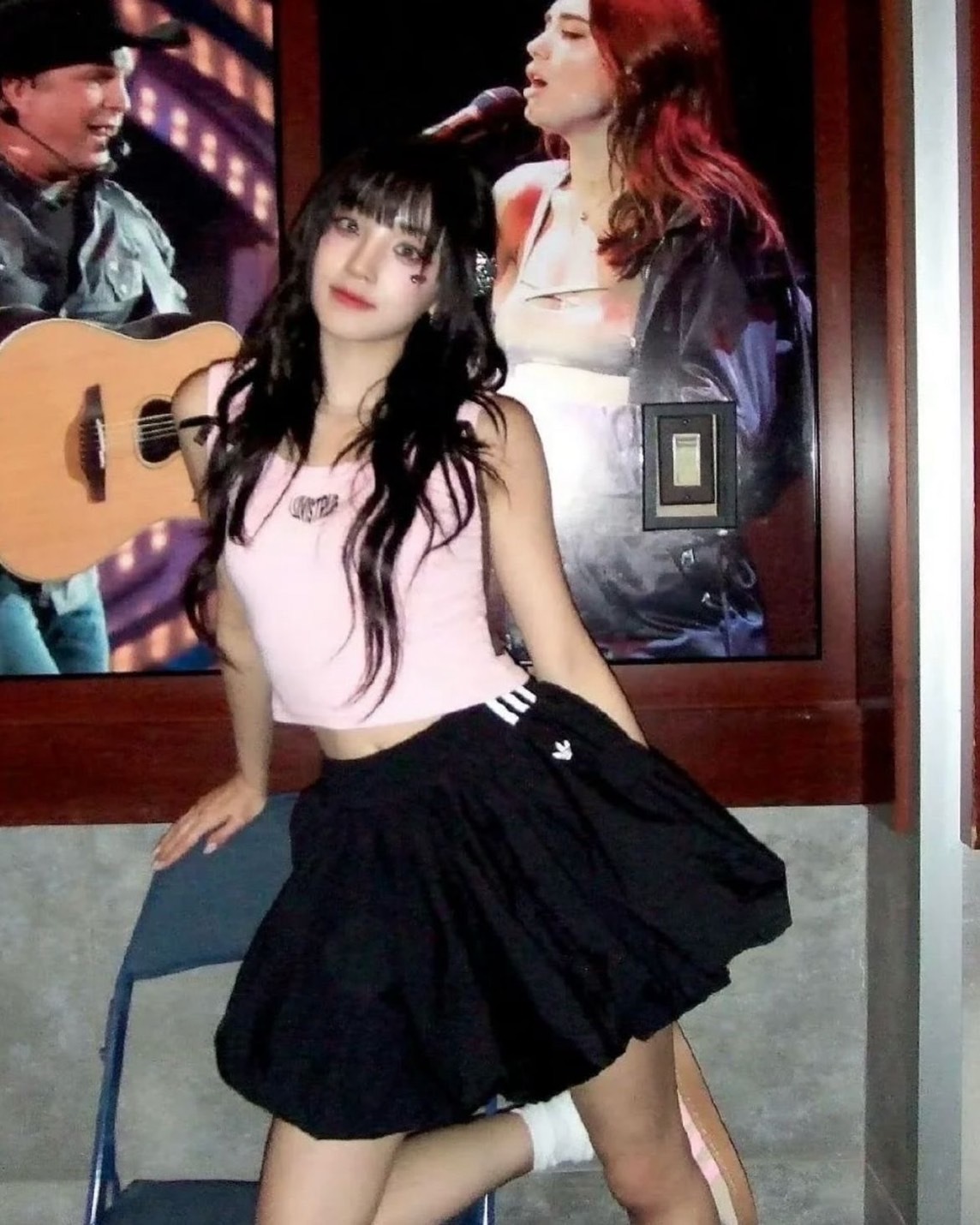 Adidas Originals 花苞蓬蓬裙 (黑/白)