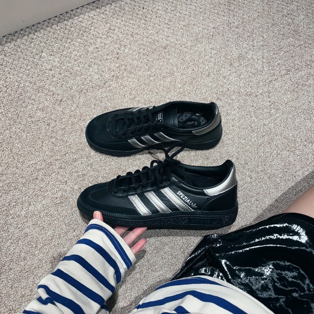 ADIDAS HANDBALL SPEZIAL 霧銀黑 黑銀 仿皮革 黑底 男女鞋 JH8660 / 預購