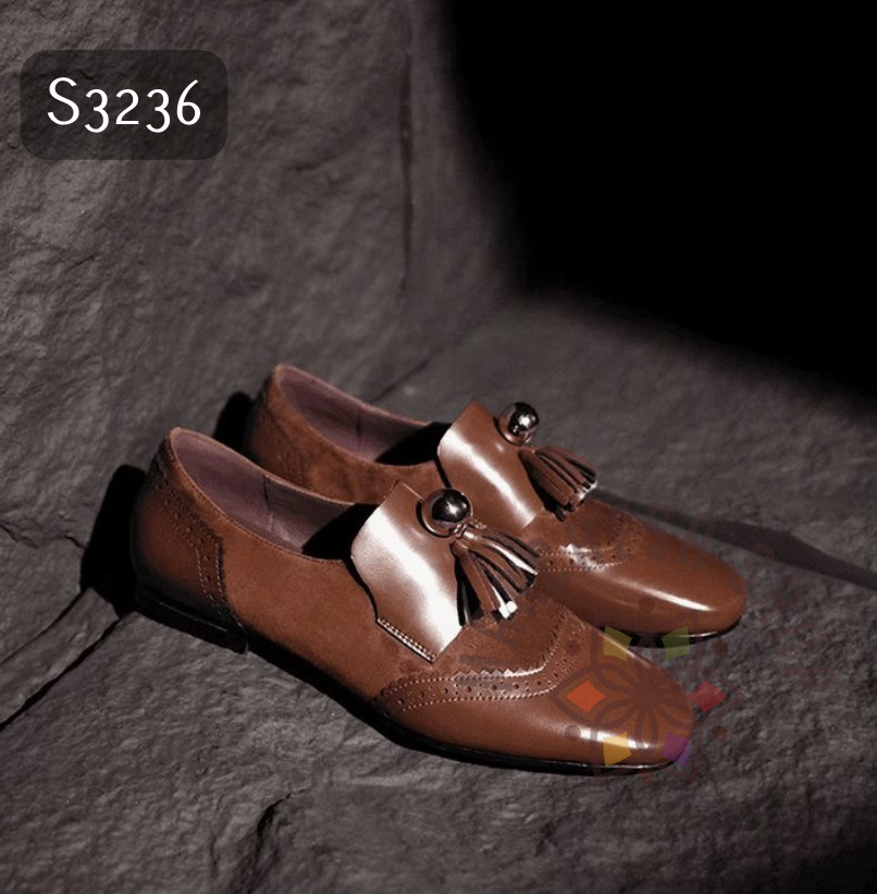 S3236 - 全真皮羊皮復古流蘇方頭平底鞋