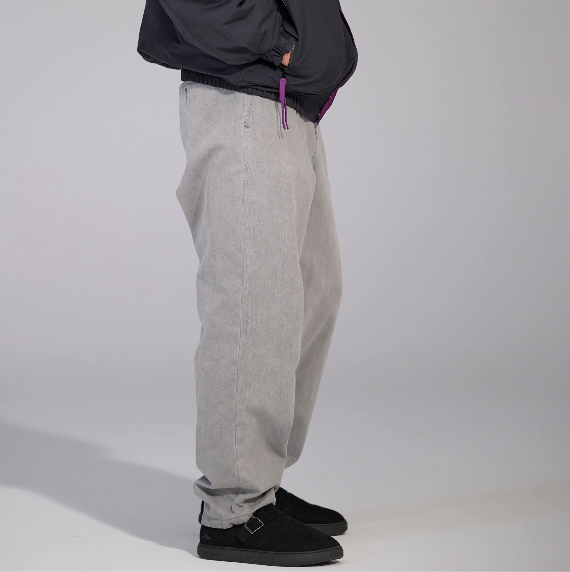 DESCENDANT FW24 DC-6 TWILL TROUSERS PIGMENT DYE