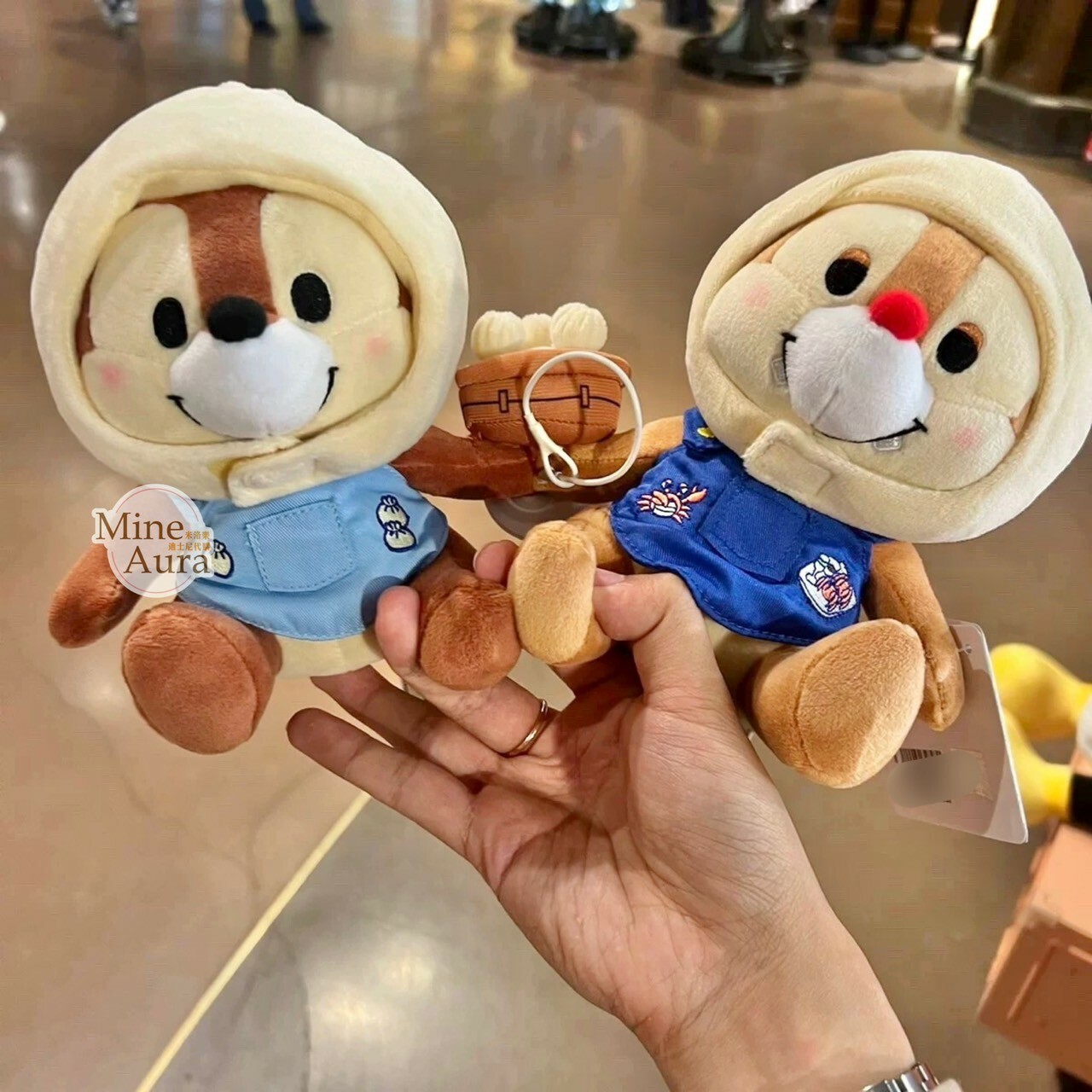 (限時特價) 米奇和朋友們樂享上海系列 奇奇蒂蒂 Chip 'n Dale 小籠包 造型 可脫帽 娃娃 玩偶  -上海迪士尼樂園