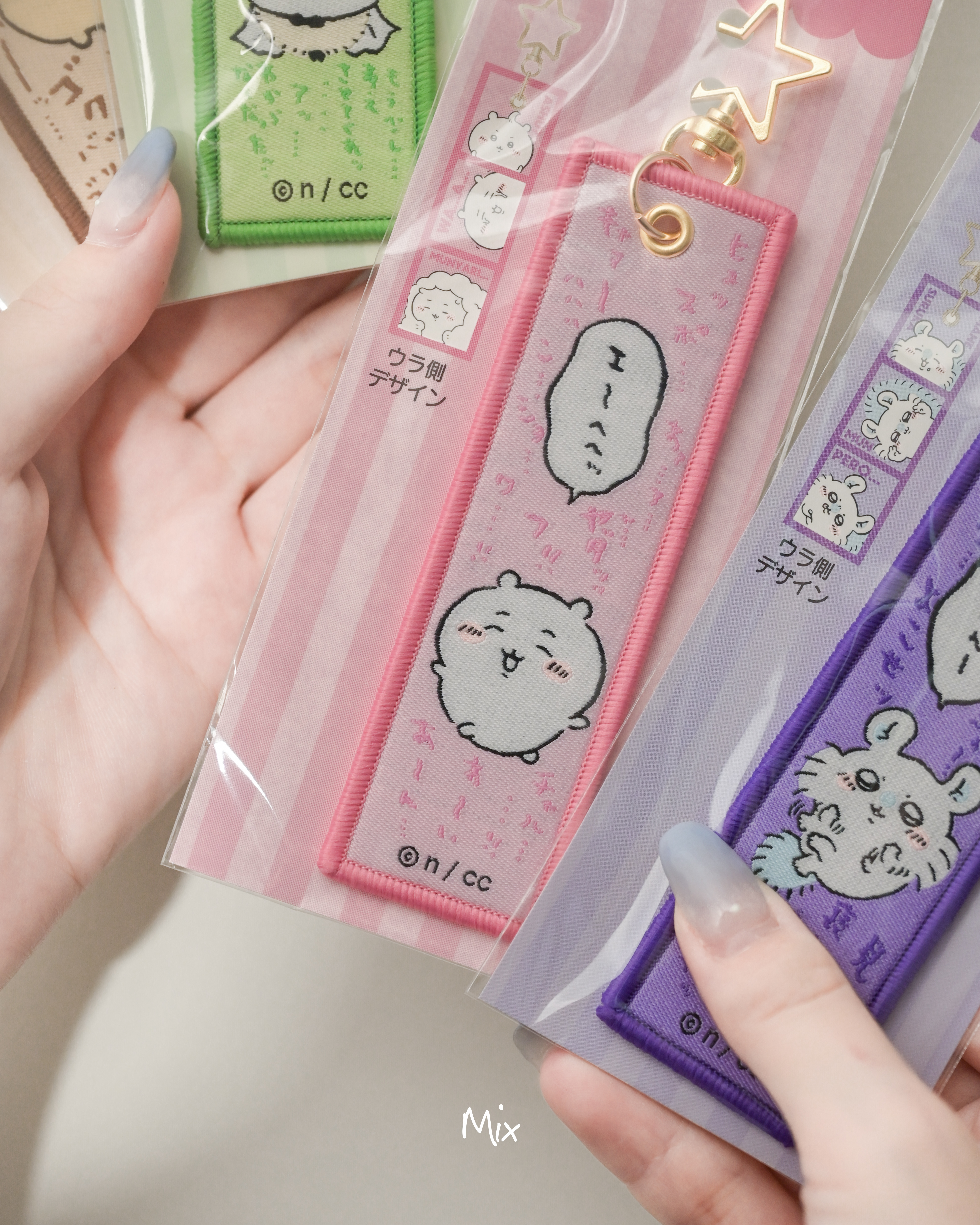 iSNEAKERS｜日本 Chiikawa吉伊卡哇 三格漫畫 標籤 鑰匙圈