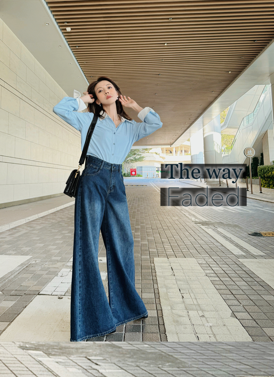 Faded High-Rise Wide-Leg Jeans_JE244L13