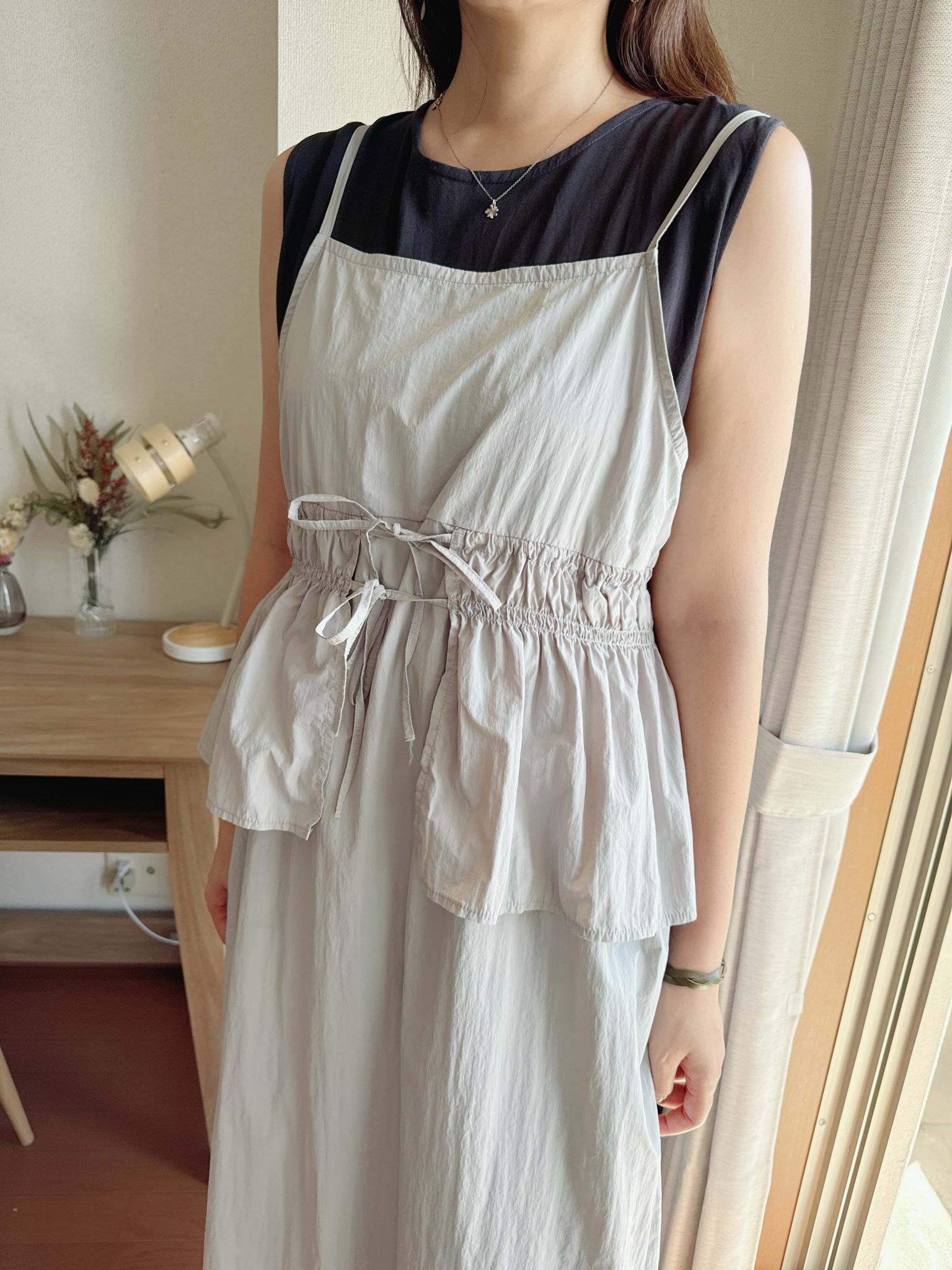 {Special Price} 淡灰色腰間雙排蝴蝶結吊帶裙【日本直送】