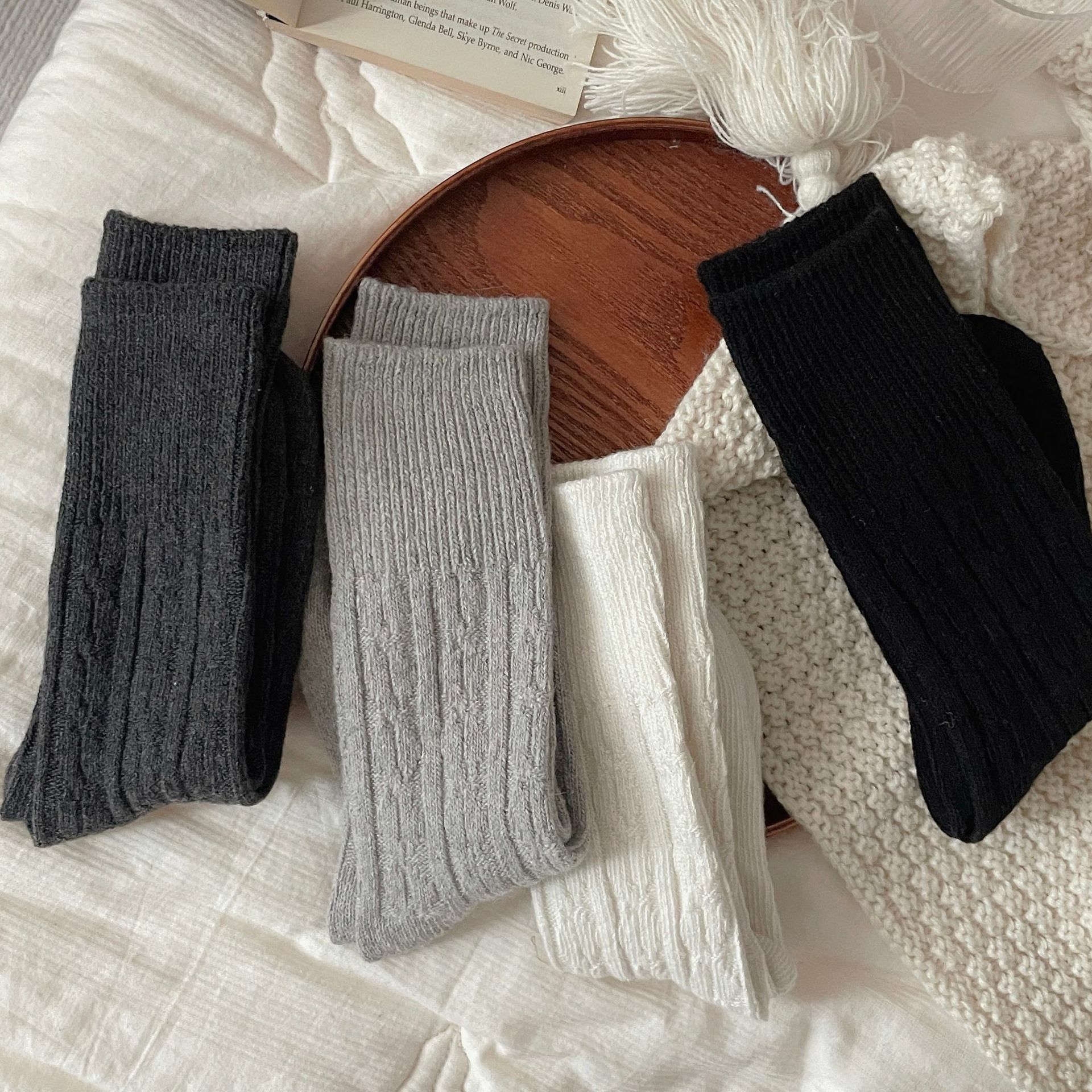 《5022》♾️韓系氣質慵懶風素色中筒堆堆襪