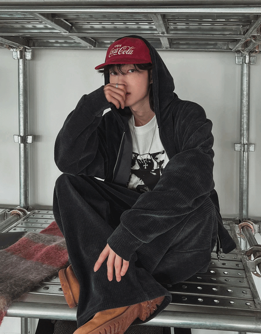 天鵝絨連帽外套