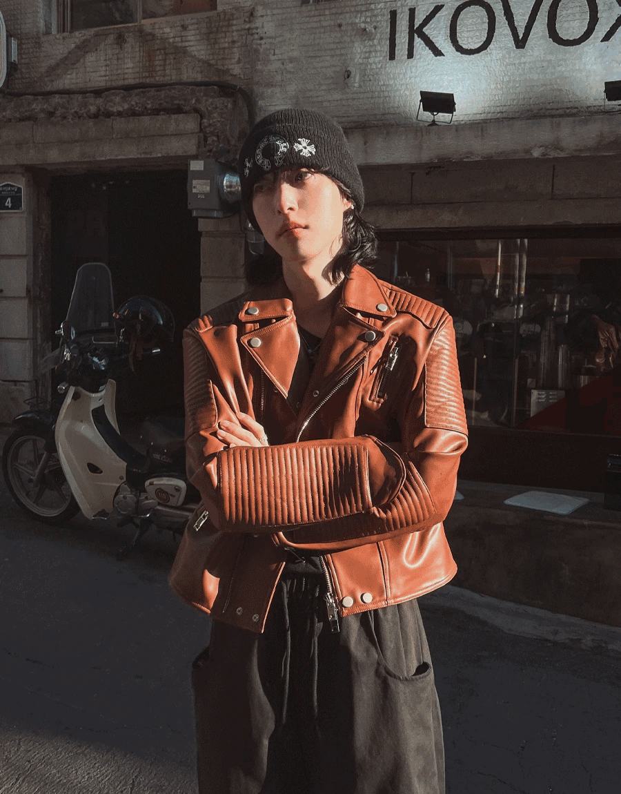 墊肩皮革騎士夾克外套