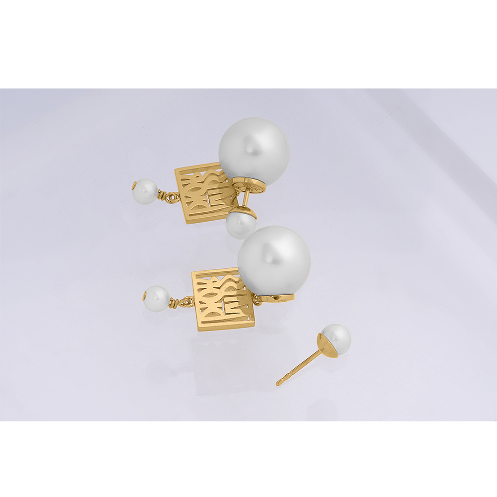 【CHRISTIAN DIOR】Tribales 方形標誌及珍珠針式耳環(金色/白色)E3557WOMRS_D301