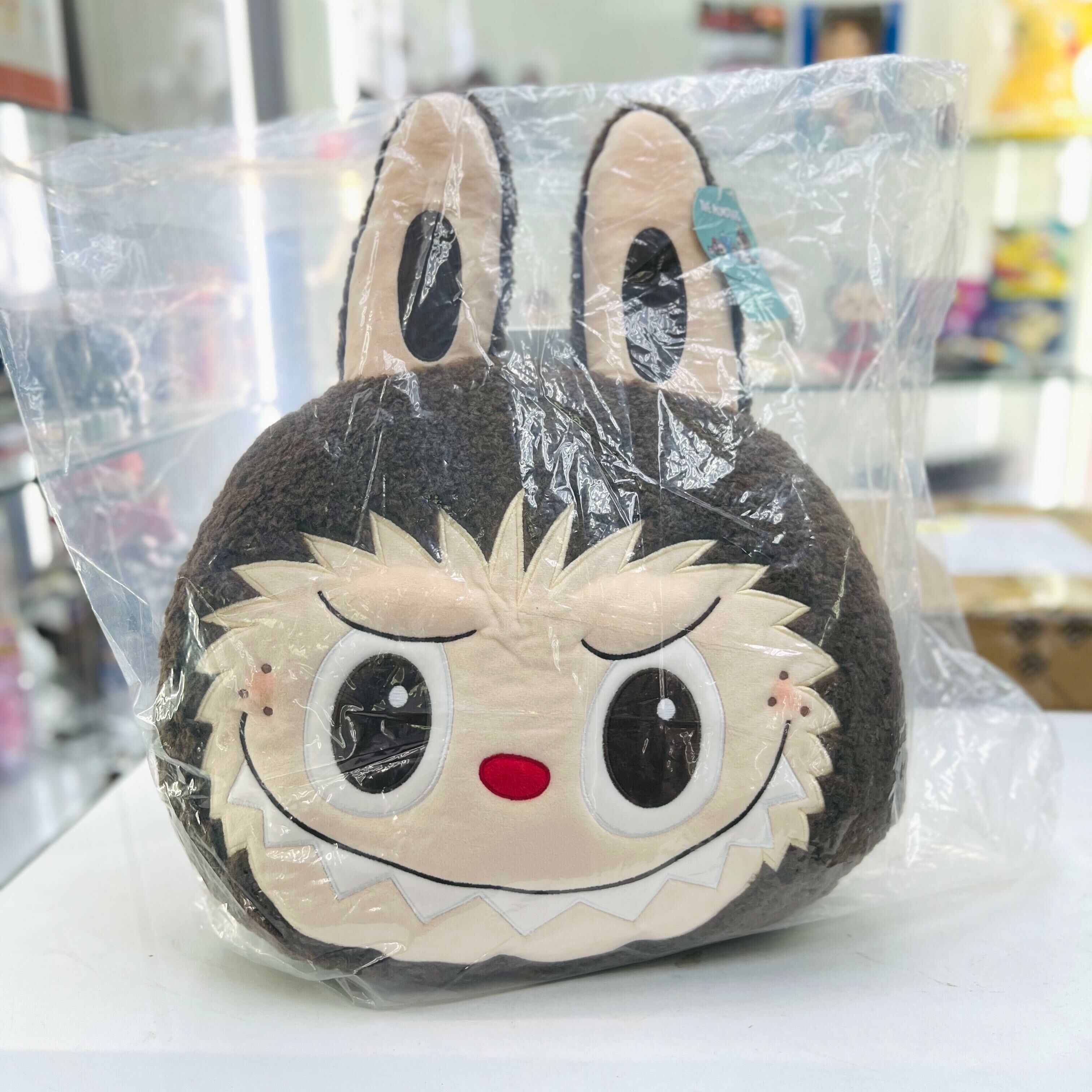 Labubu Head Cushion & Blanket 抱枕連毛毯