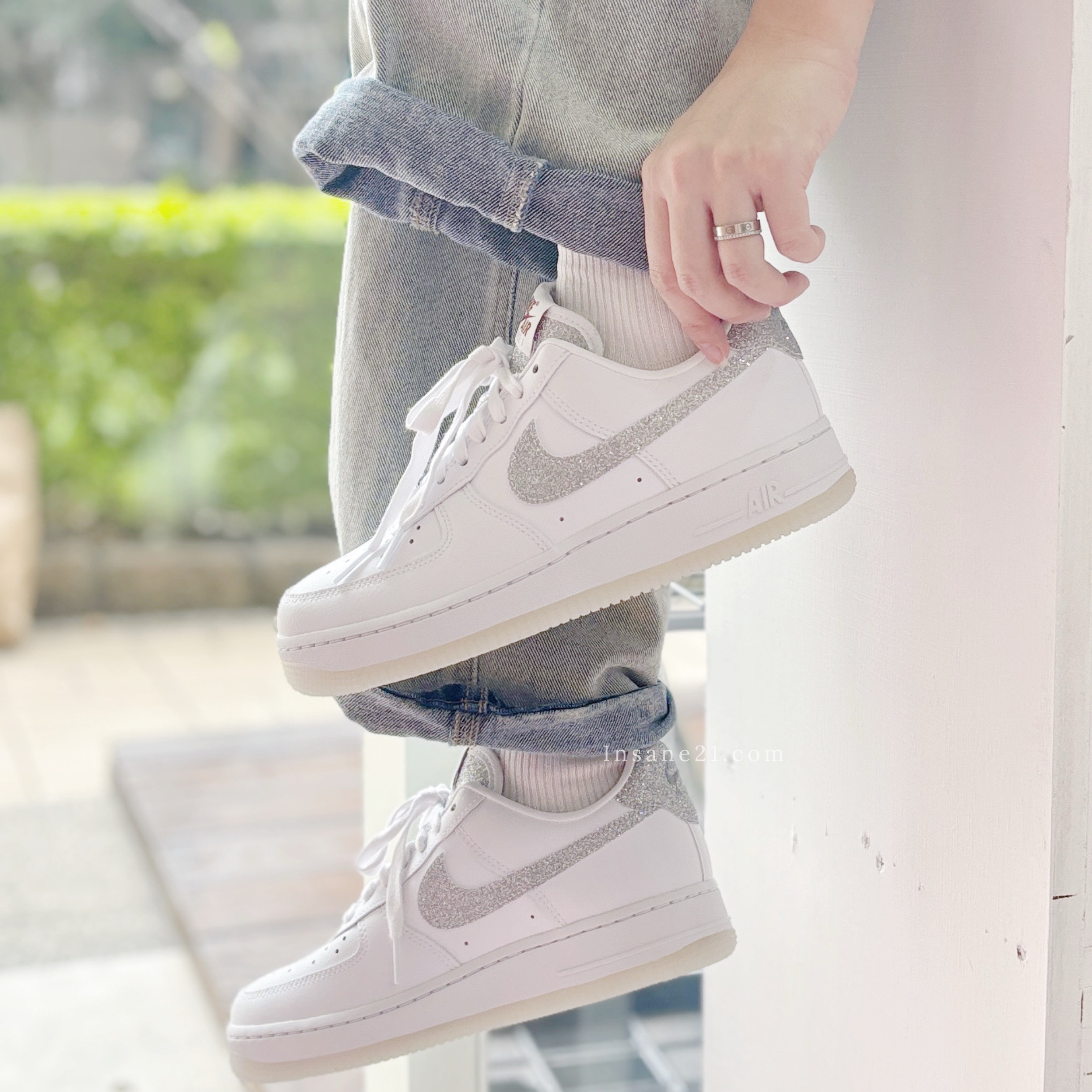 NIKE AIR FORCE 銀灰 細閃 滿天星 果凍底 女鞋 HQ3461-191