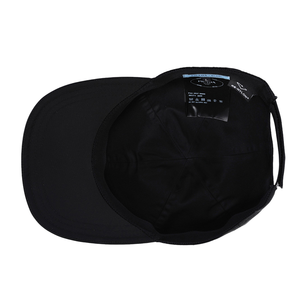 【PRADA】銀色三角牌標誌再生尼龍棒球帽 L (黑色)1HC274 2DMI F0002