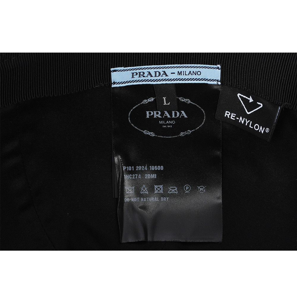 【PRADA】銀色三角牌標誌再生尼龍棒球帽 L (黑色)1HC274 2DMI F0002