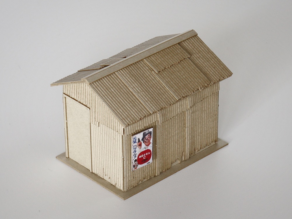 梅桜堂  ST-006-80U 1/80 鐵皮小屋A.未塗装套件