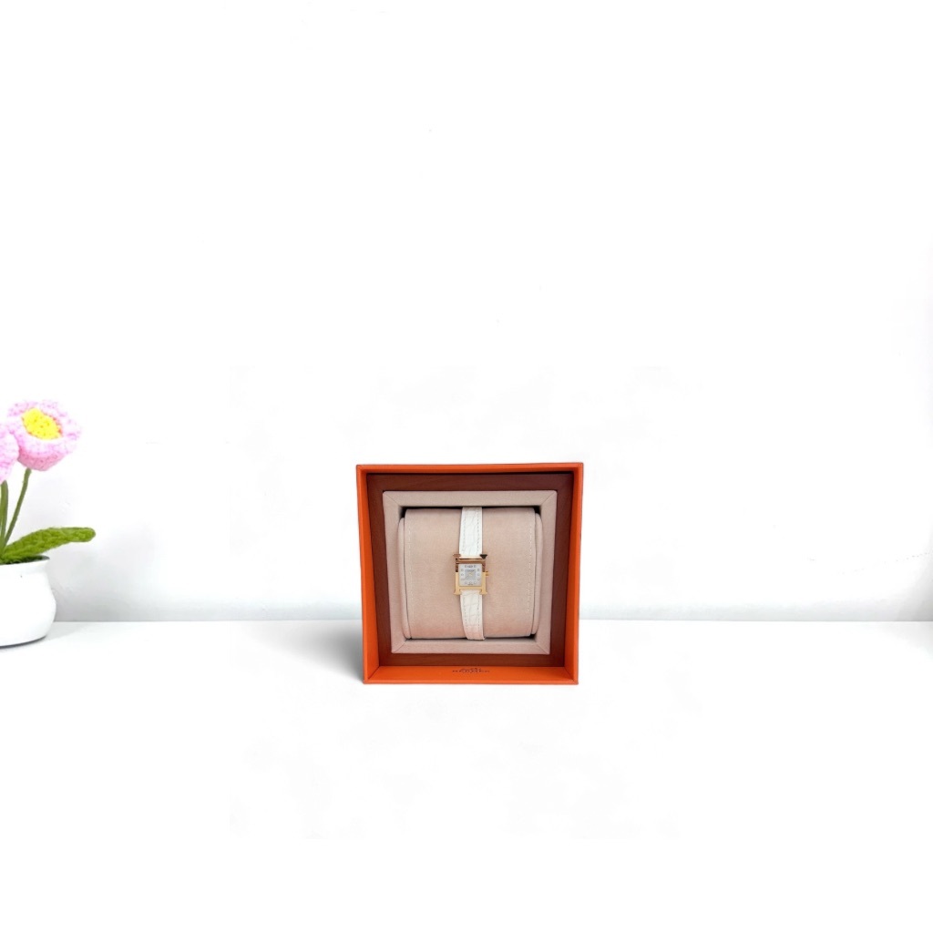 Hermes Heure H Watch Crocskin - White / Ghw