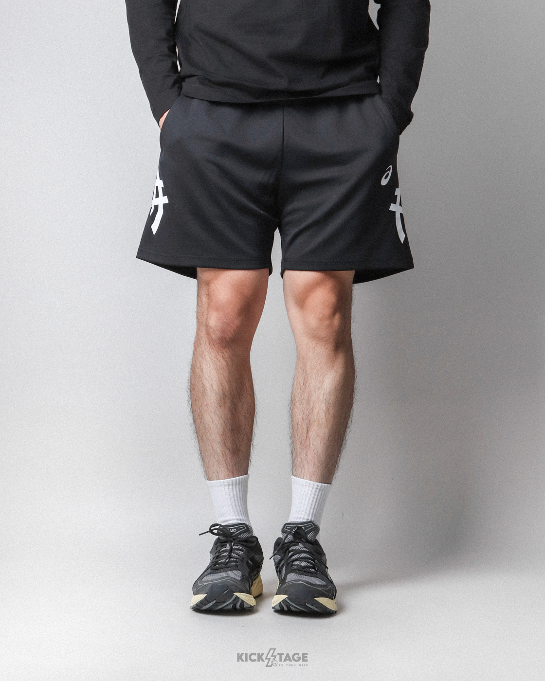 ASICS 亞瑟士 黑白 黑黃 黑藍 藍白 丈青白 中性 針織 虎爪紋印花 吸濕 排汗 短版 三分褲 短褲【2053A138】