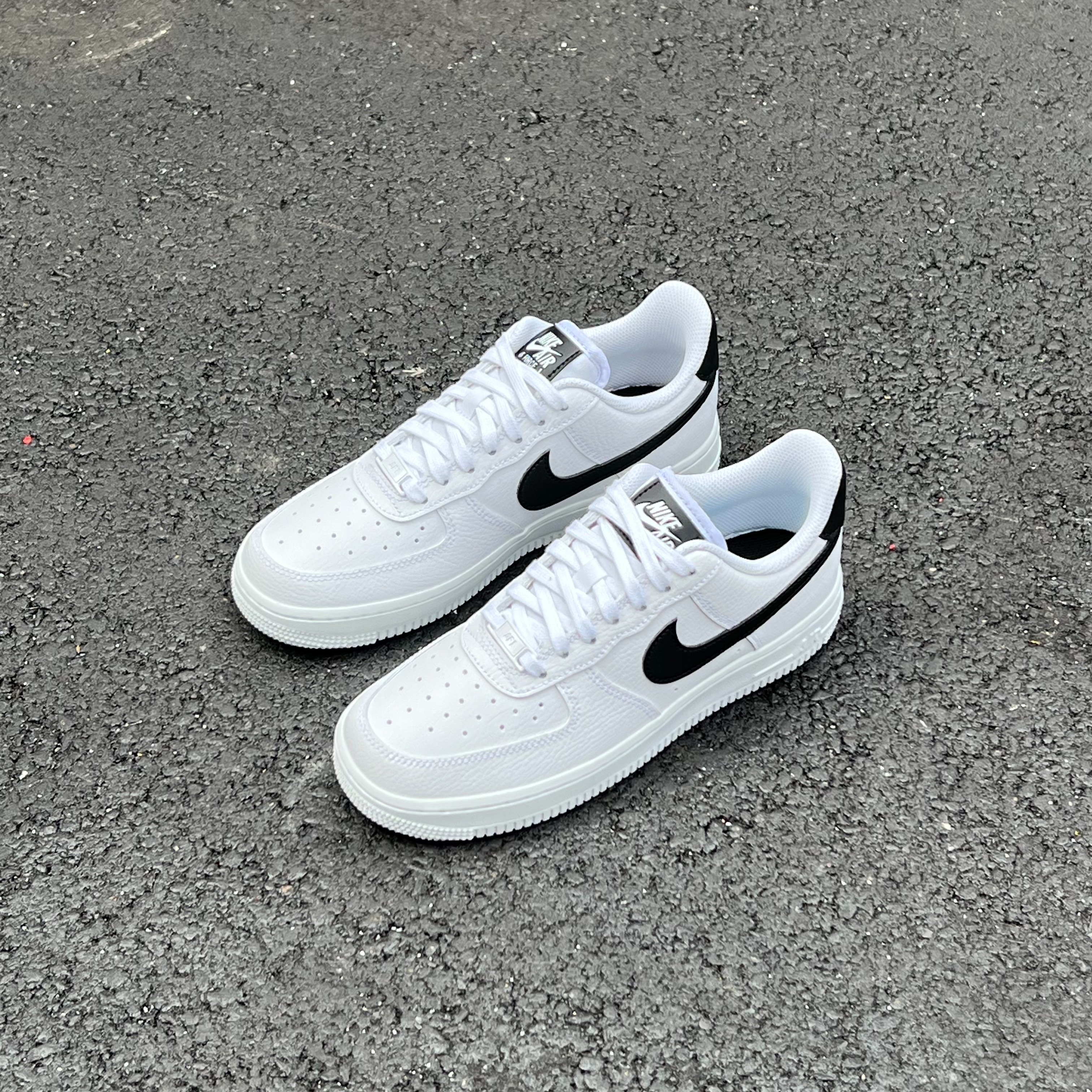 NIKE AIR FORCE 1 熊貓 全白黑勾 女鞋 DD8959-103