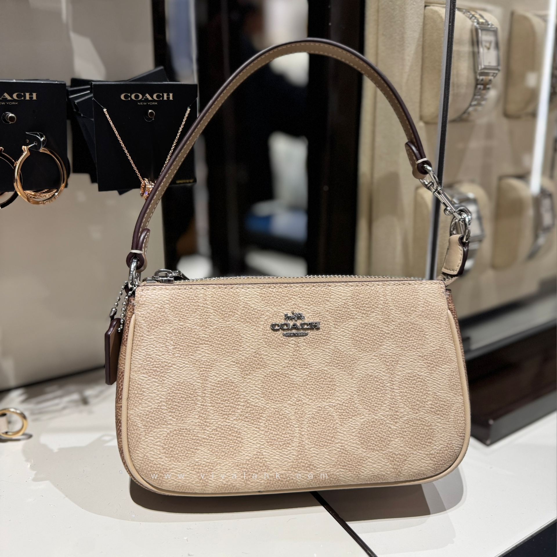 Coach - Nolita 19 in Blocked Signature Canvas (CY236)