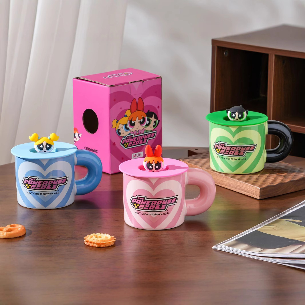 《5024》飛天小女警 - 愛心帶蓋厚把手陶瓷馬克杯350ml