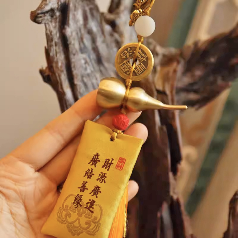 銅葫蘆x五帝錢x福袋．風水掛飾【💛富貴金聚財款】(贈)精美禮盒 | 葫蘆打開可放米、鹽加功效．原價$108