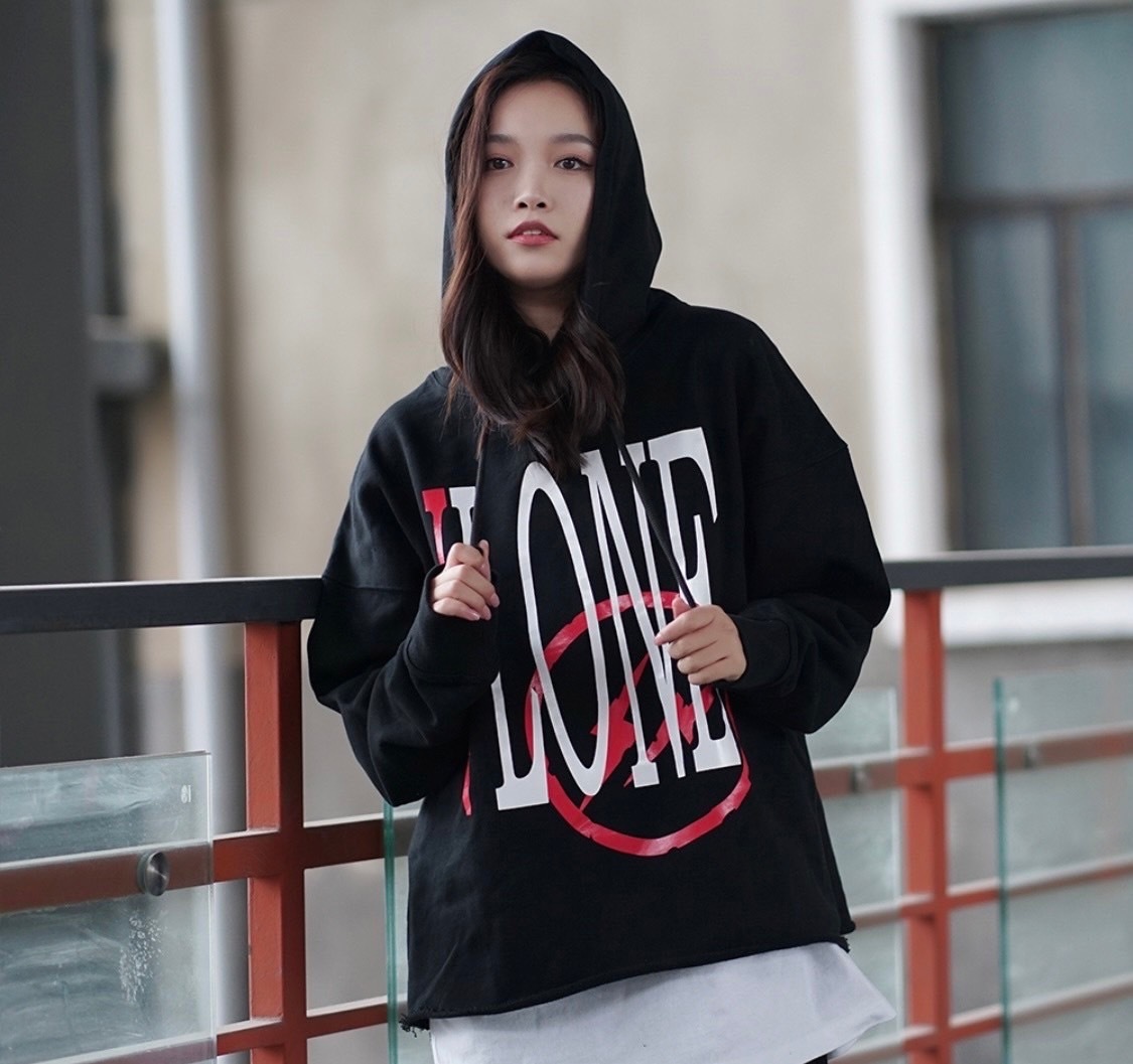 VLONE x Fragment Friends Logo Hoodie 聯名閃電大V 藤原浩帽t