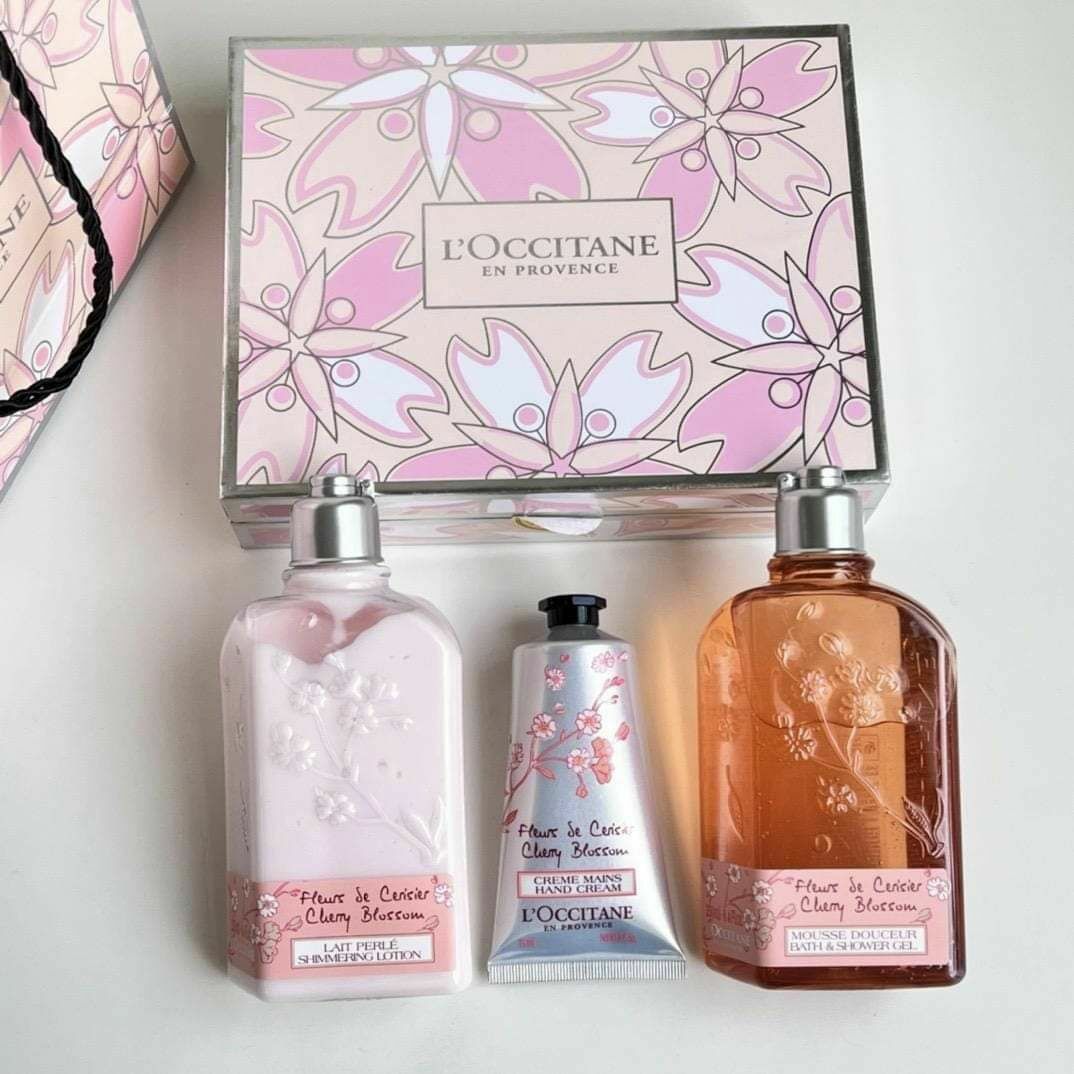 Loccitane 櫻花三件套