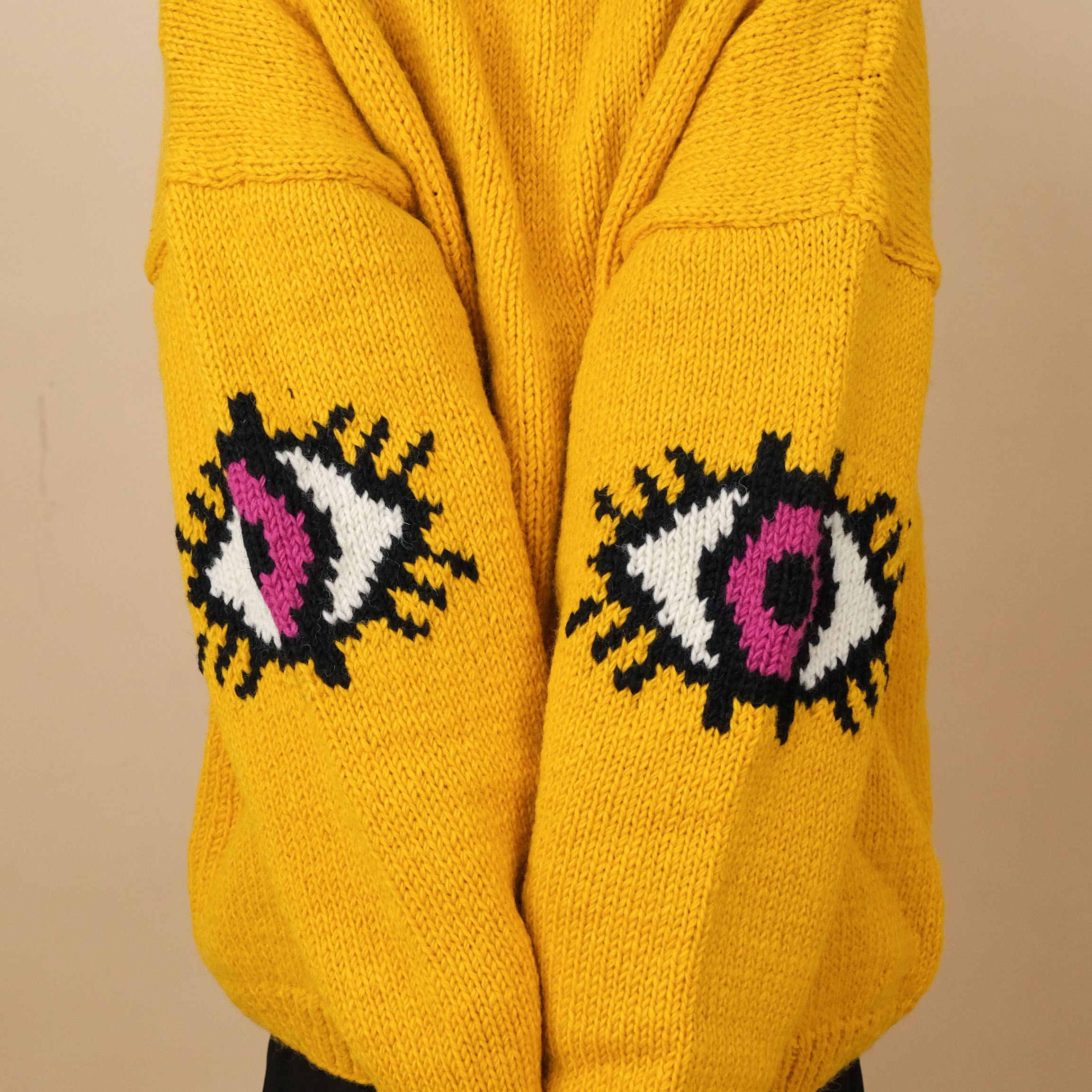 Macmahon Knitting Mills Crew Neck Knit Eyes