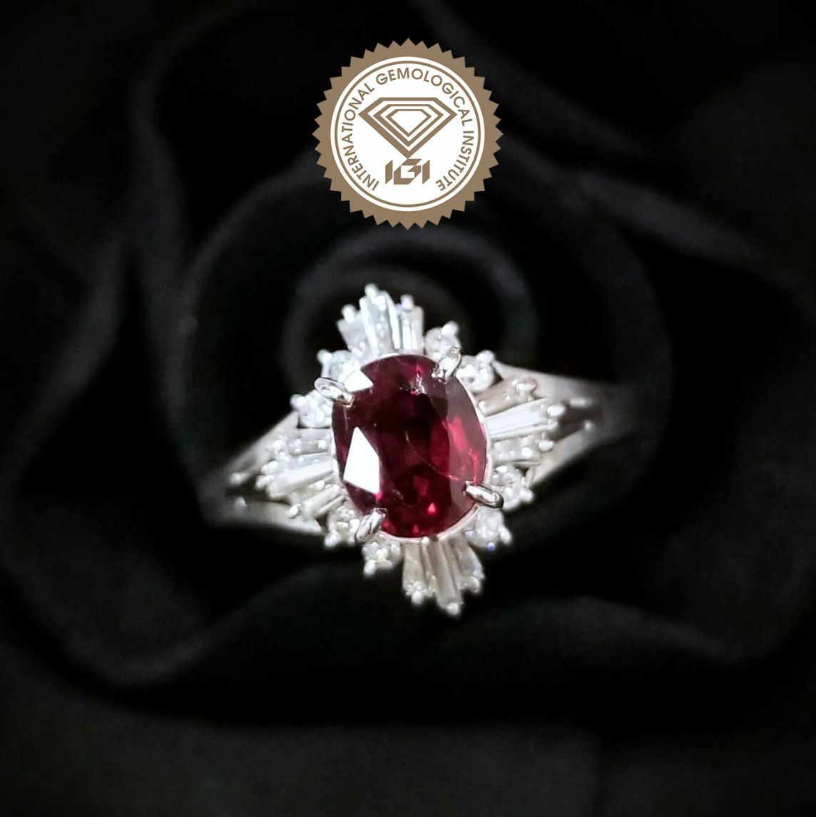 Platinum 900 White Gold 1.15ct Ruby and Diamond Ring