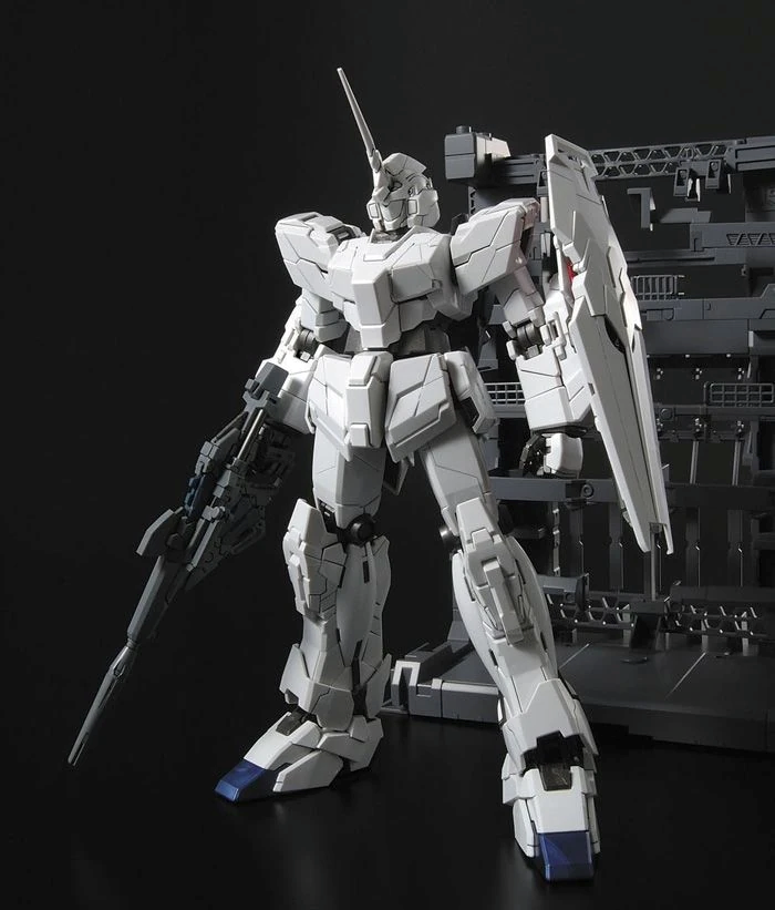 MG 1/100 獨角獸高達 銀幕造型盒繪 特別版