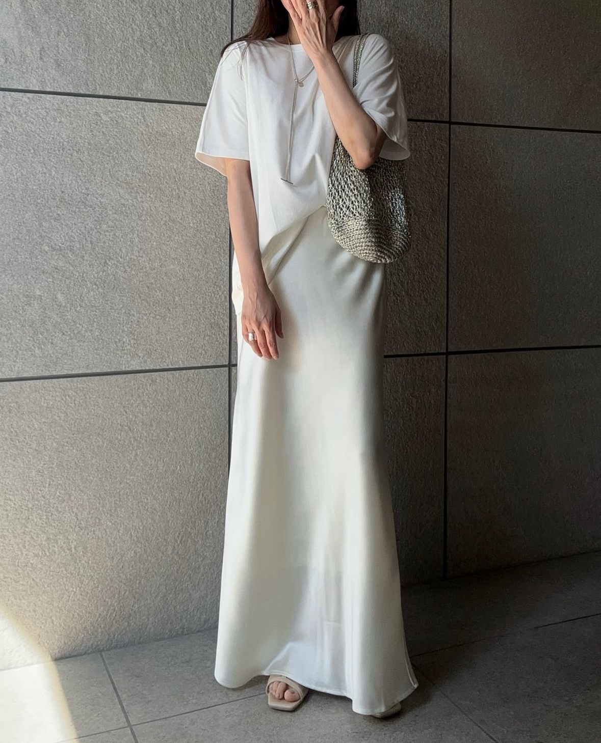 ur’s サテンマーメイドマキシスカート米白S（BCXN1683）