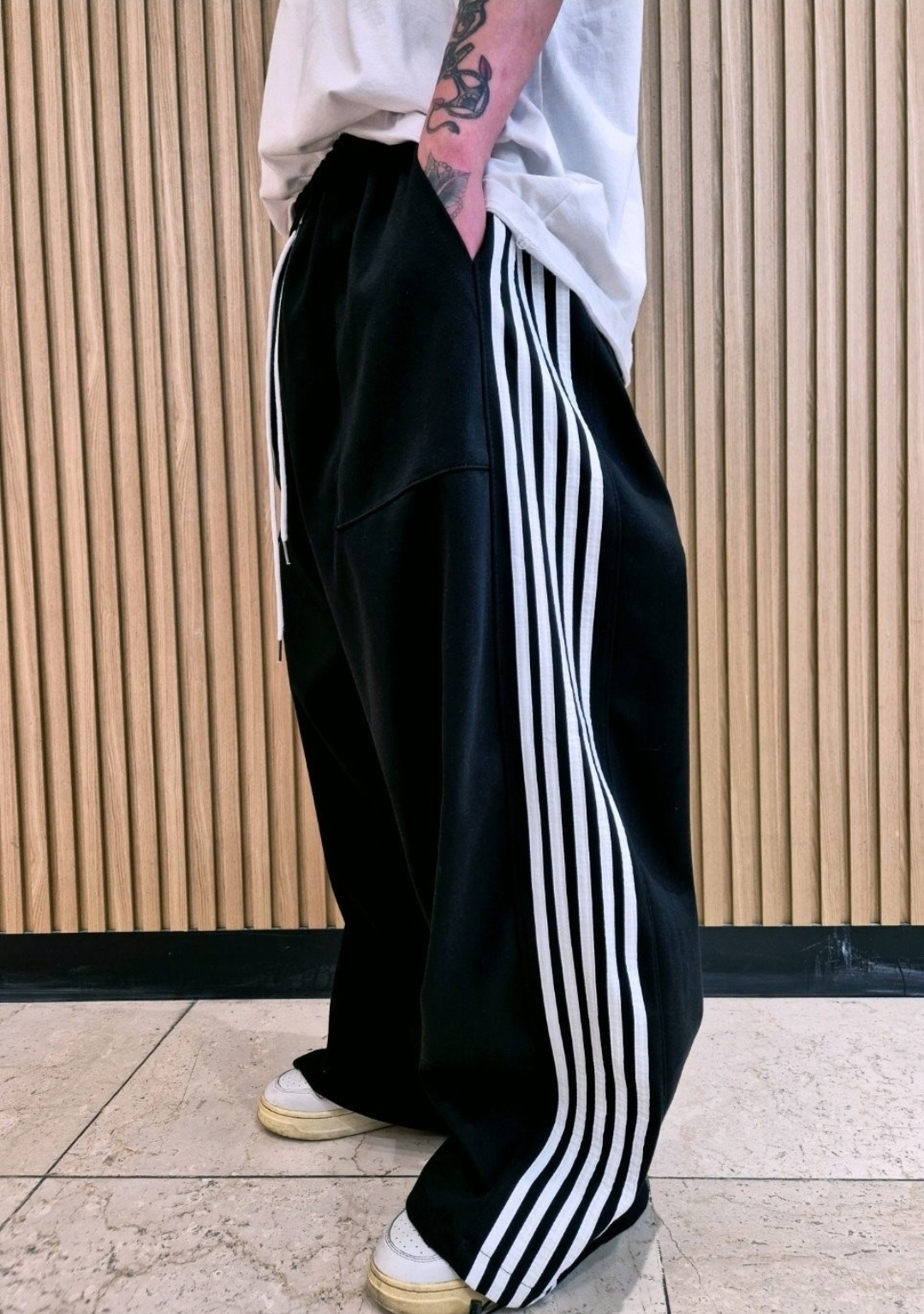 軌道線拼色寬褲