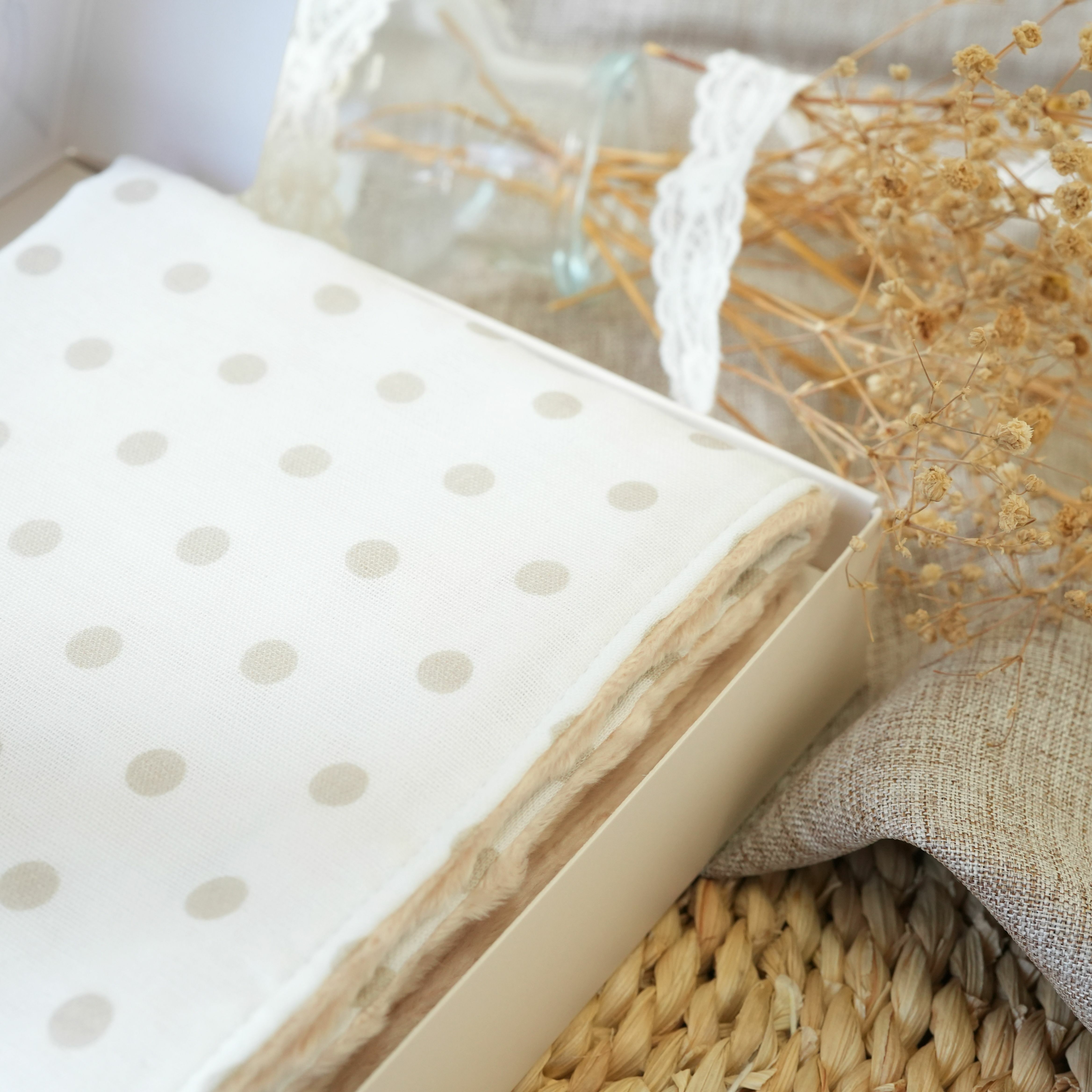 Hi Y.P store-枕巾-獨家設計款-奶茶點點