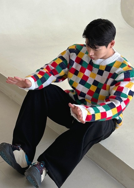(韓國獨家特價)俄羅斯方塊格紋針織衫