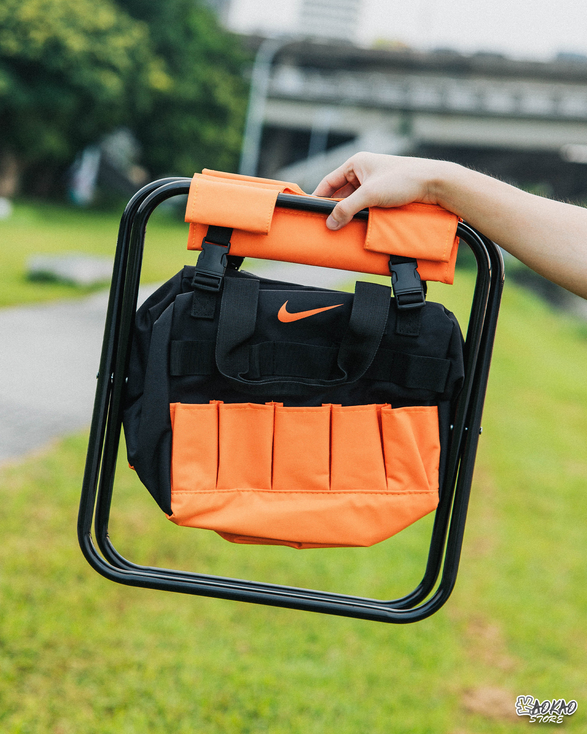 NIKE 海外會員限定 露營神器 折疊板凳 附工具袋