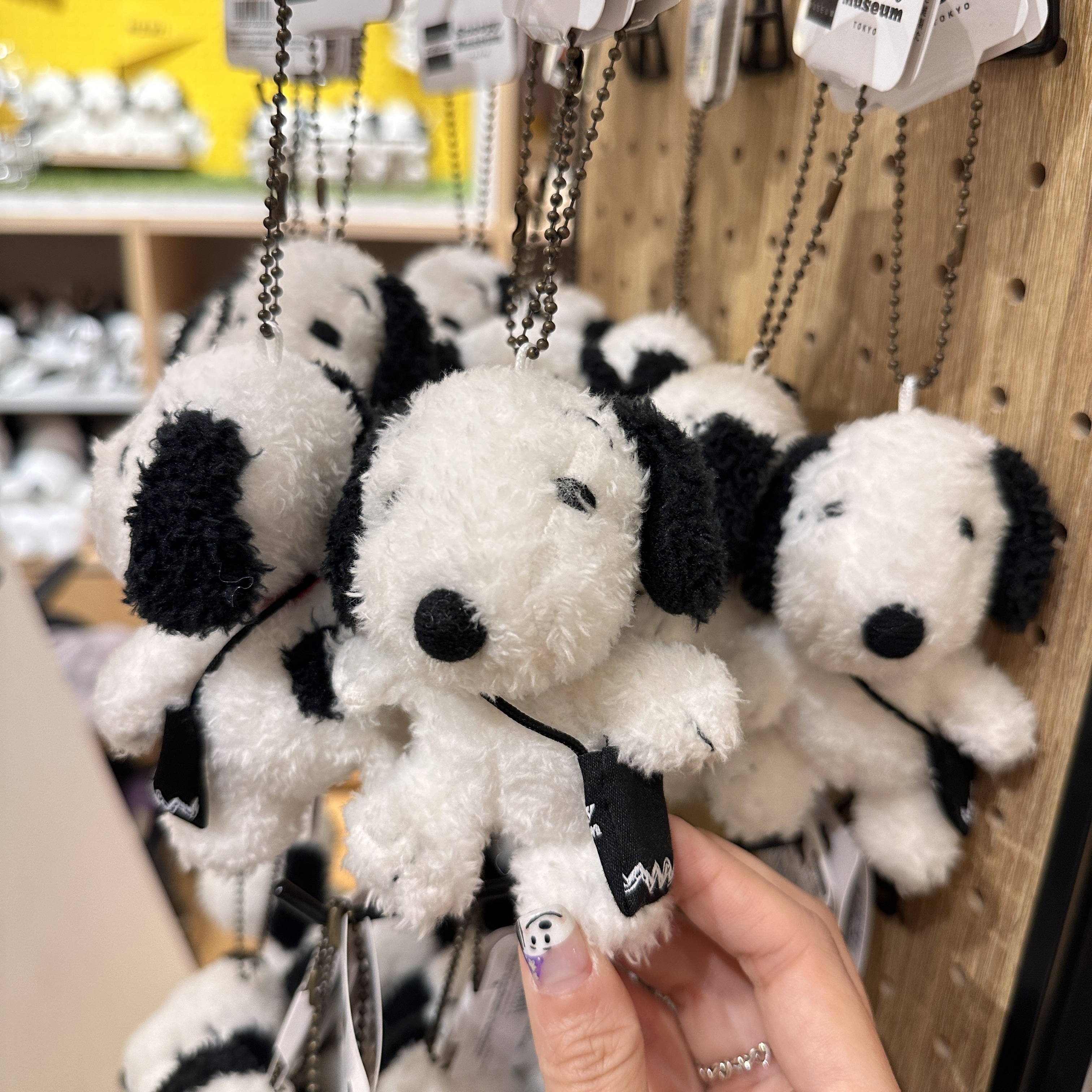 現貨┃日本史努比博物館限定 SNOOPY 歐拉夫 安迪 貝兒 糊塗塔克 背書包吊飾