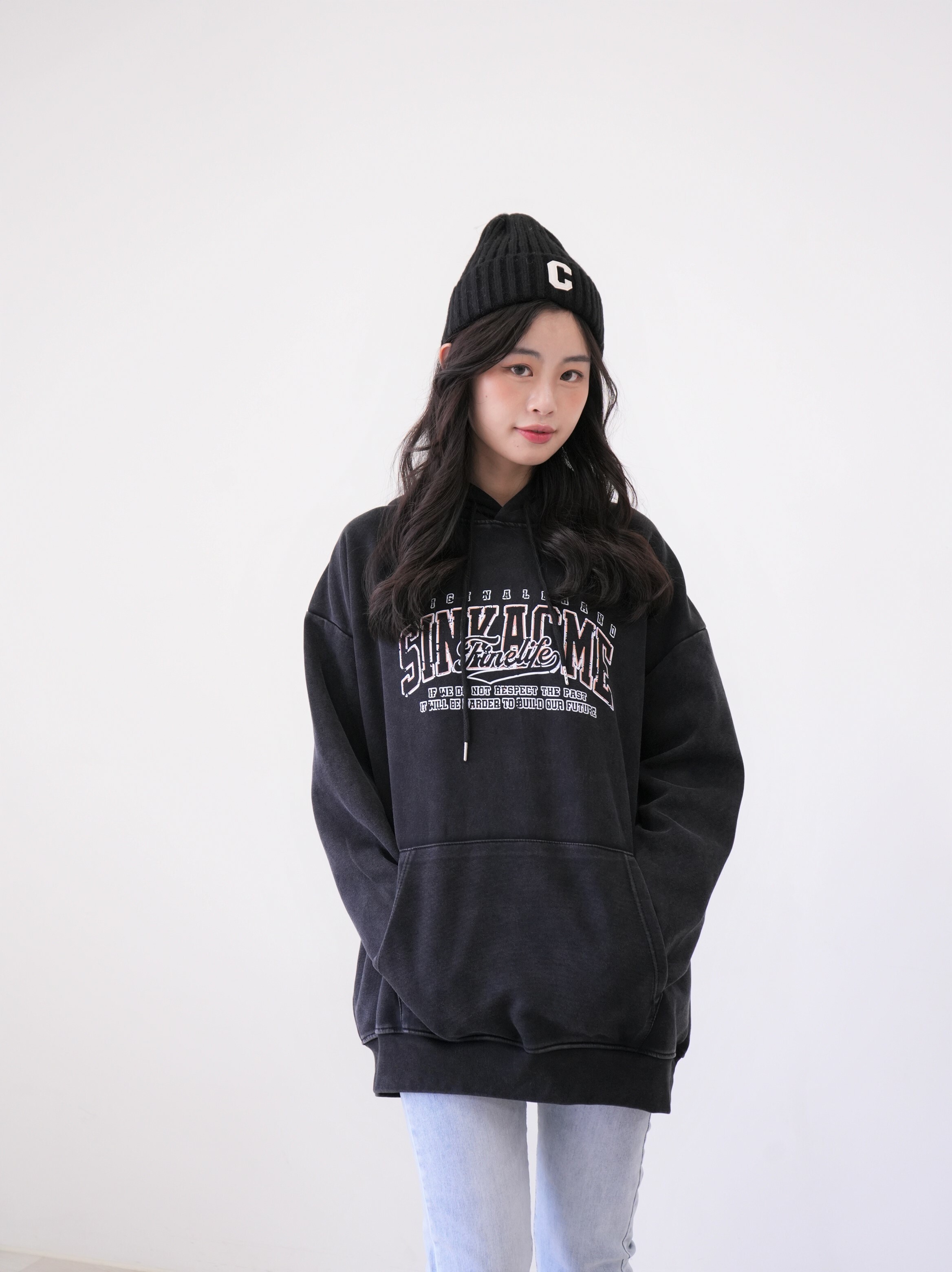 法朵Fado shop｜熱銷款🔥 美式英文寬鬆磅數水洗帽T 0212038 黑