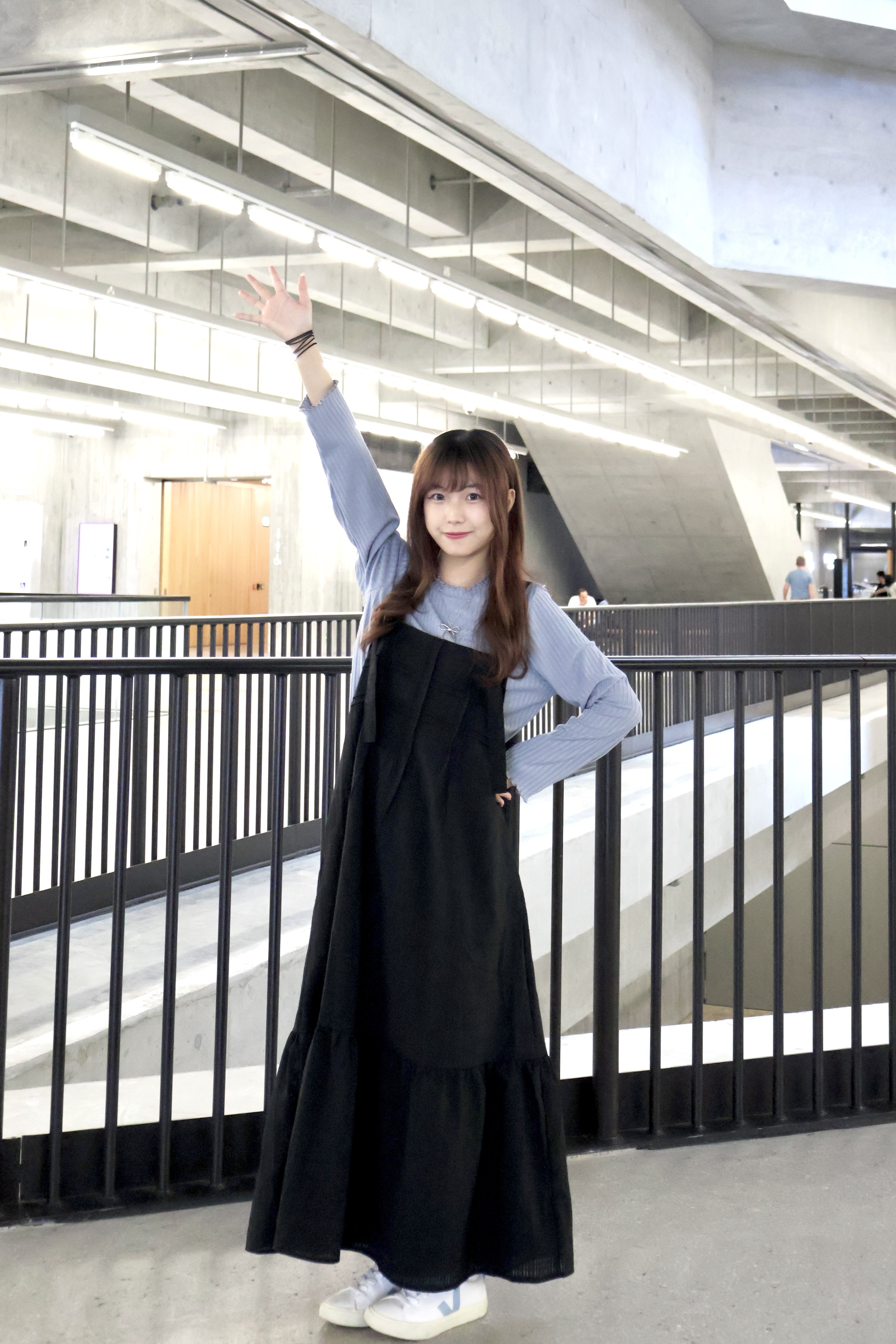 直紋淨色Ruffle Top