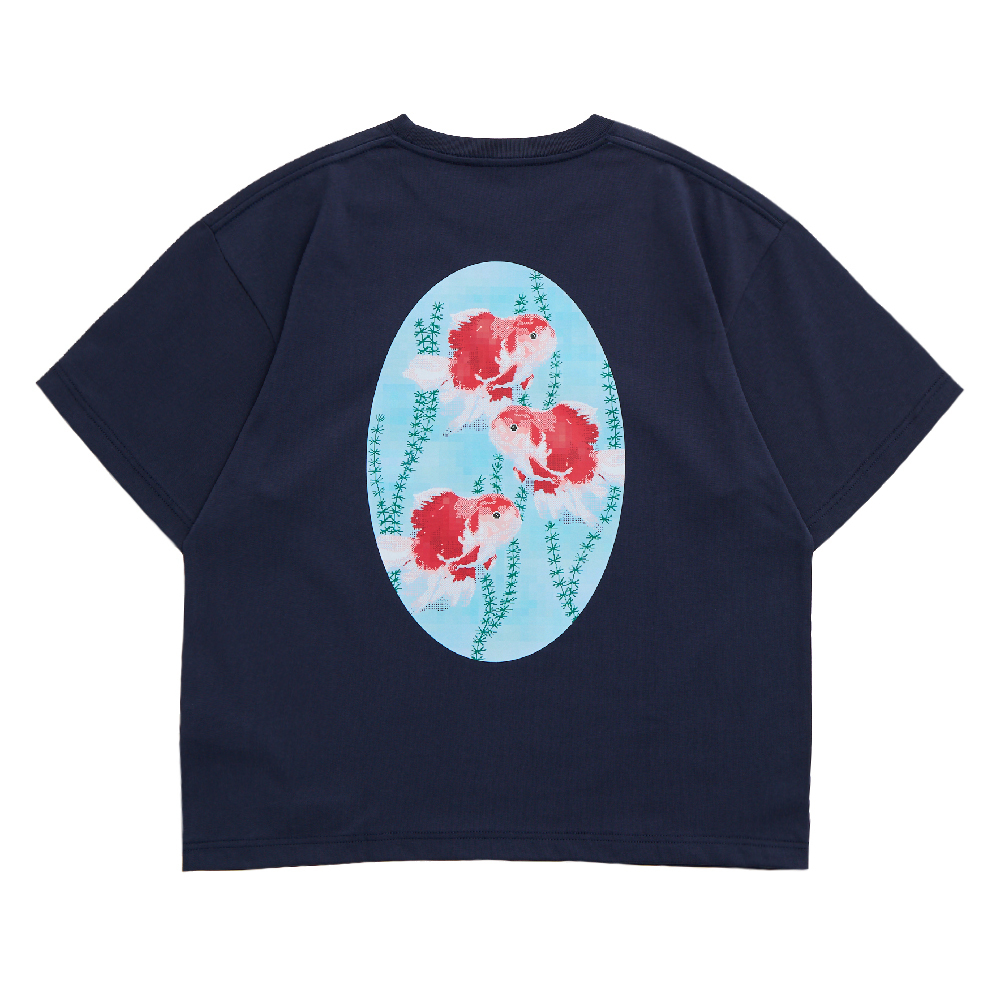 Goldfish in Grocery Store T-shirt Dark Blue
